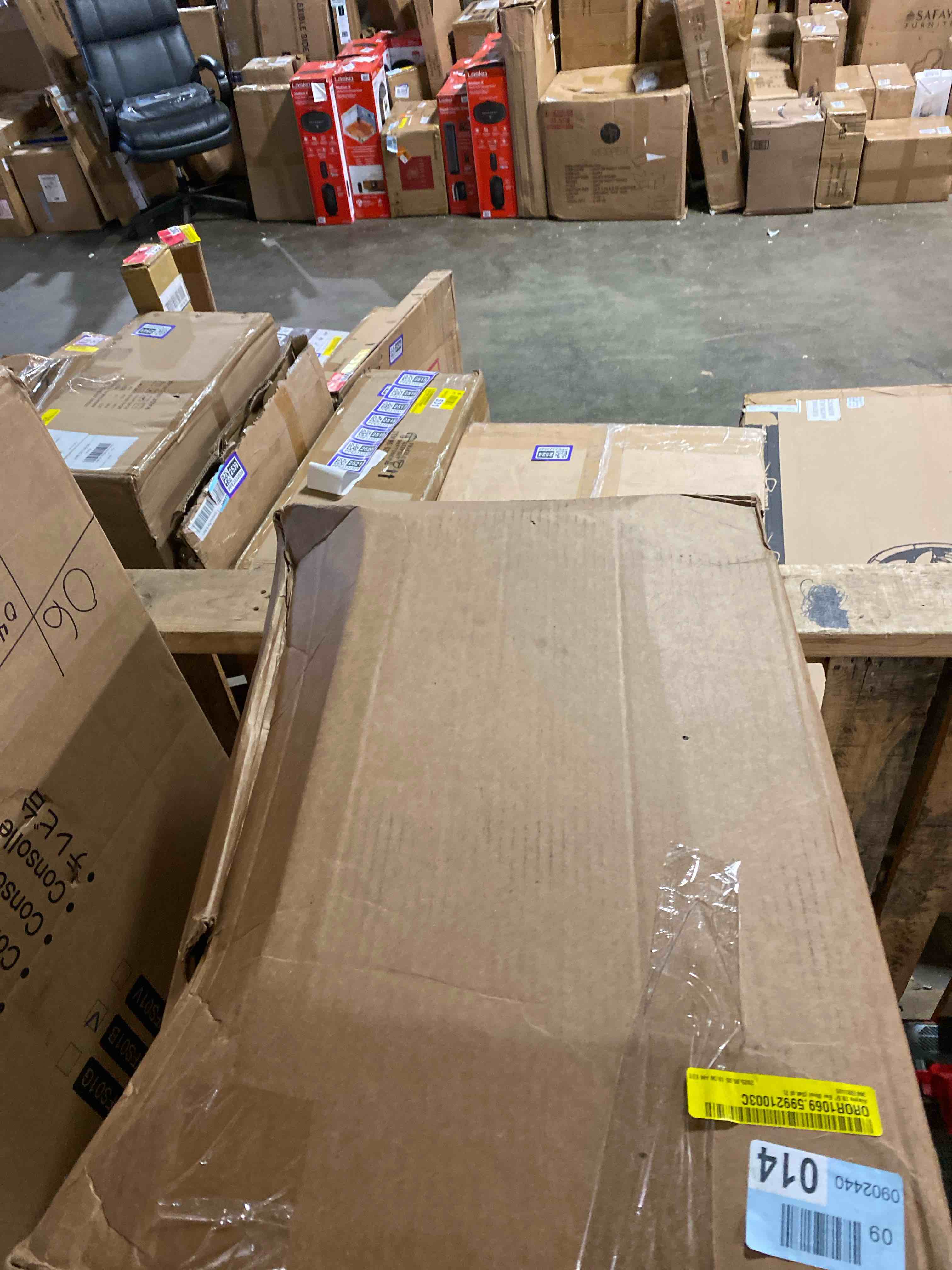 https://s3.amazonaws.com/lotting-images-prod/phillipi/PPE2334081_1747079136906.jpeg
