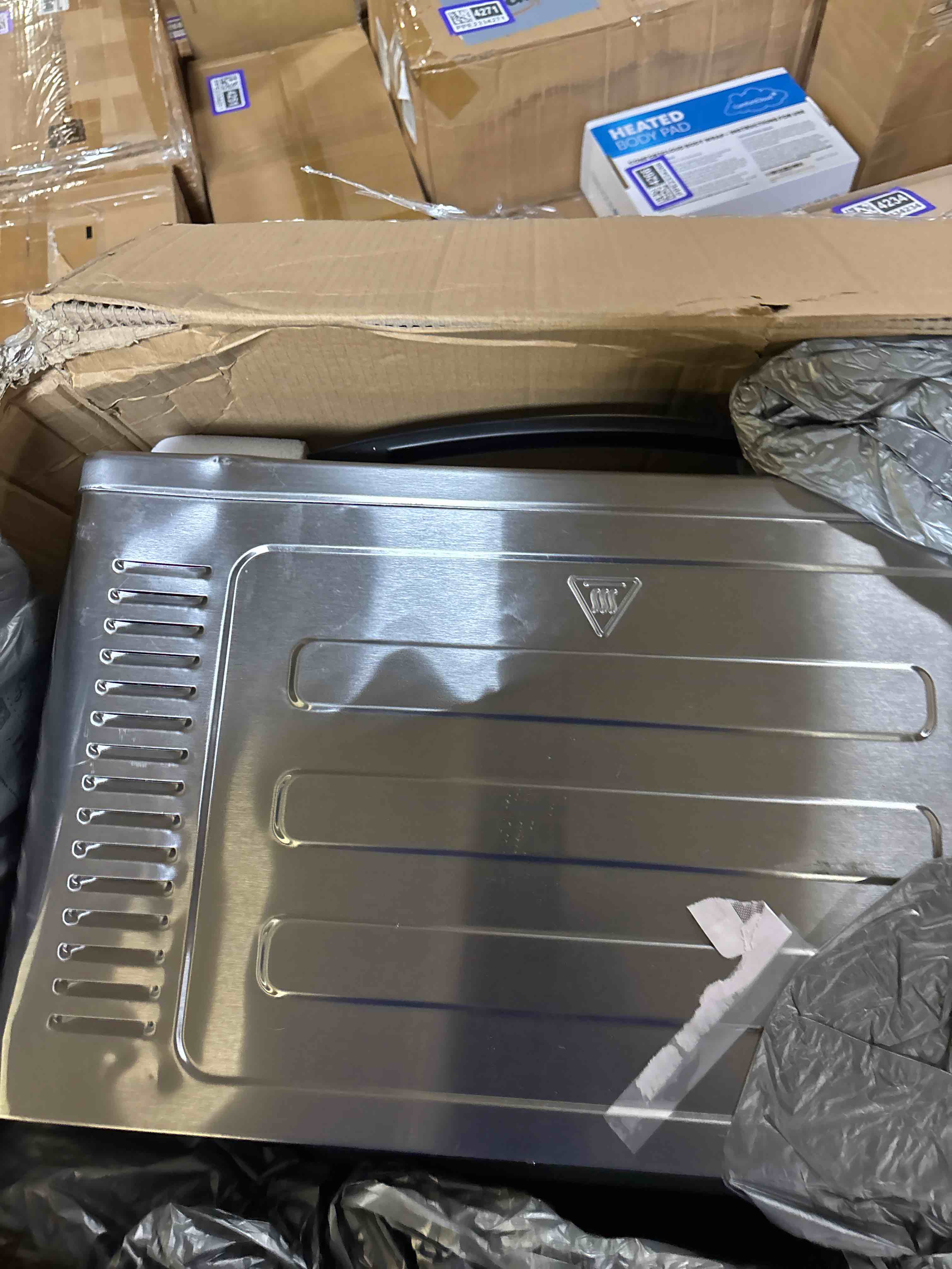 https://s3.amazonaws.com/lotting-images-prod/phillipi/PPE2334228_1747420910398.jpeg
