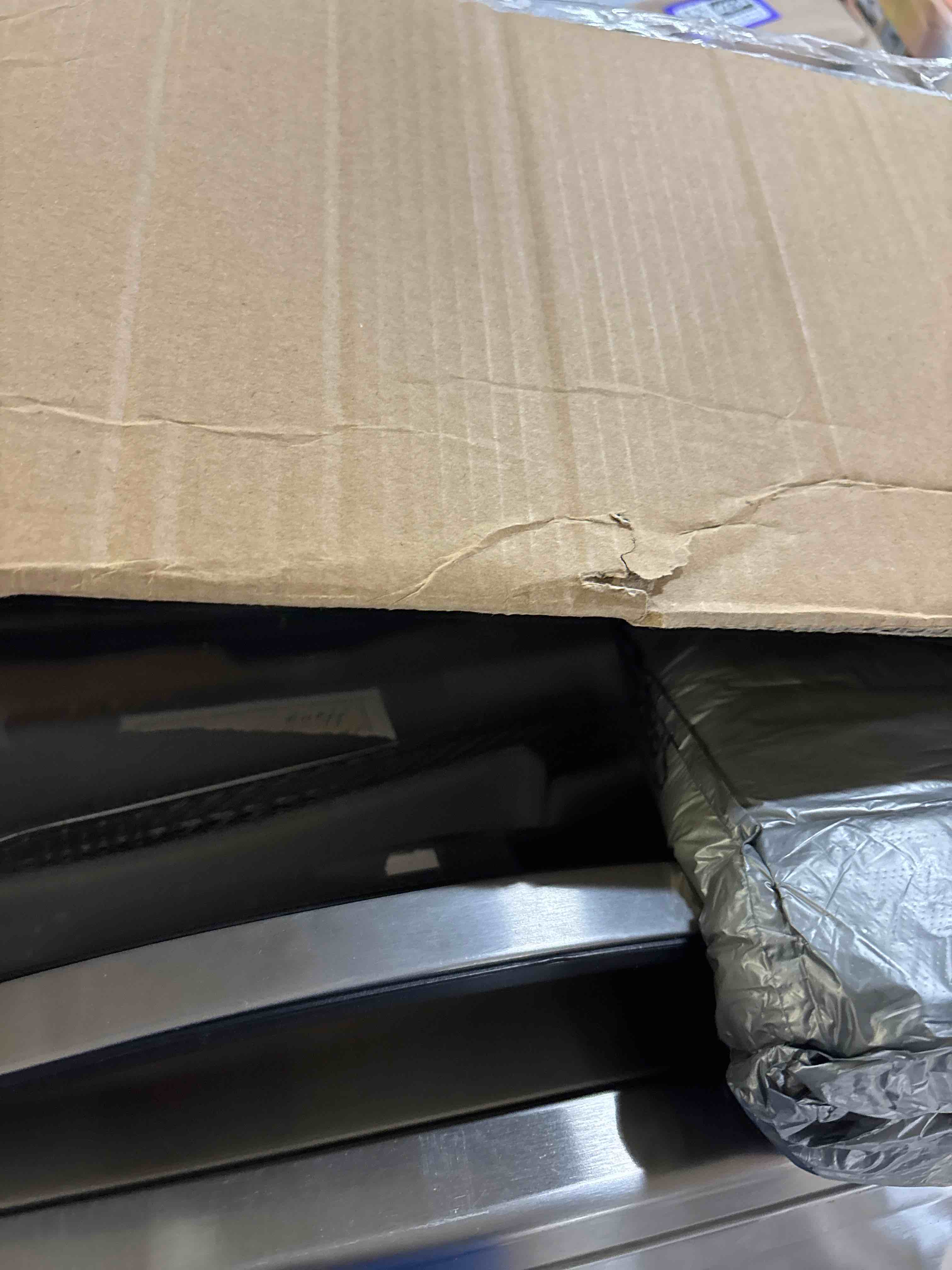 https://s3.amazonaws.com/lotting-images-prod/phillipi/PPE2334228_1747420916045.jpeg