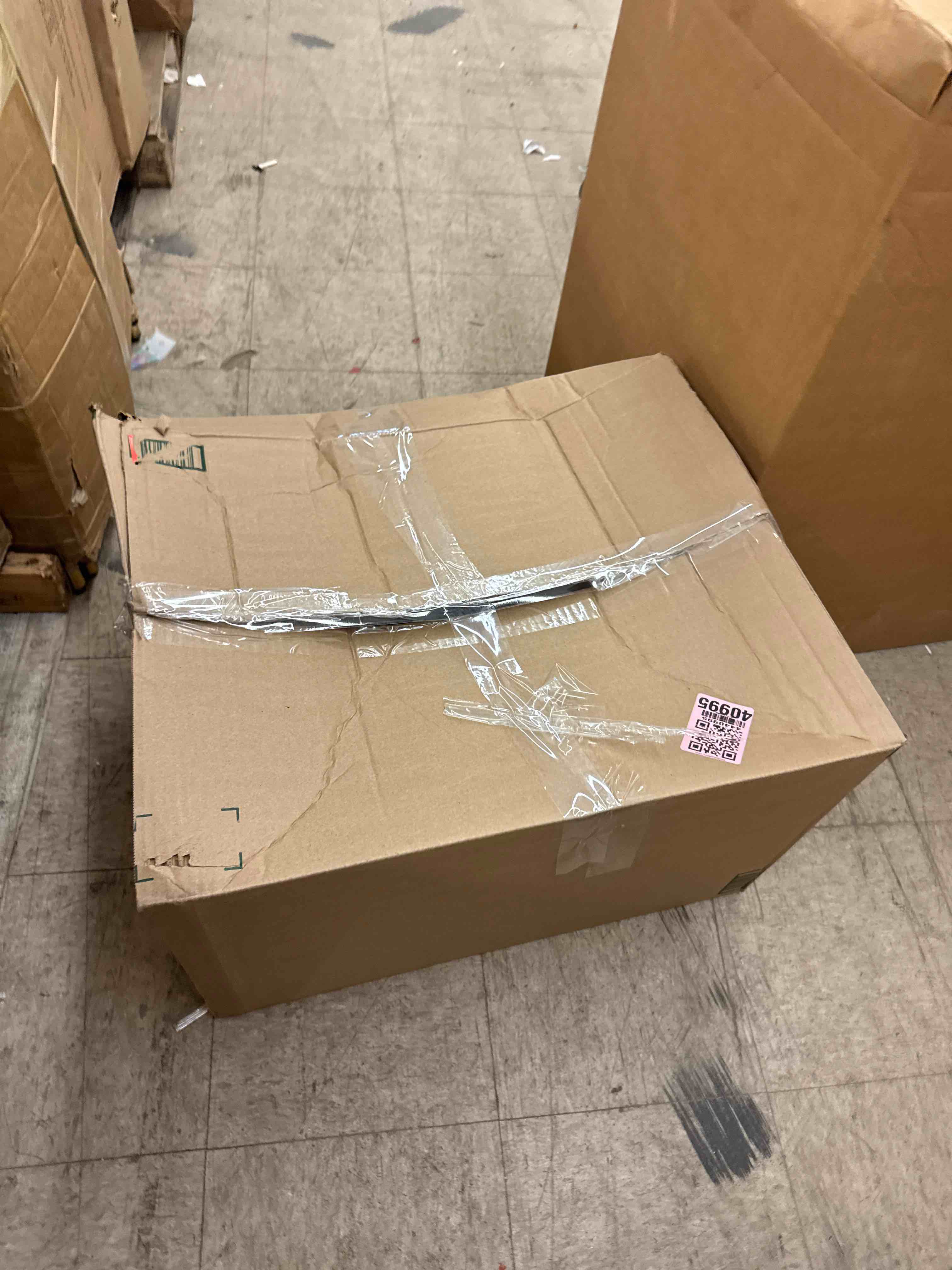 https://s3.amazonaws.com/lotting-images-prod/phillipi/PPE2335336_1748027037823.jpeg