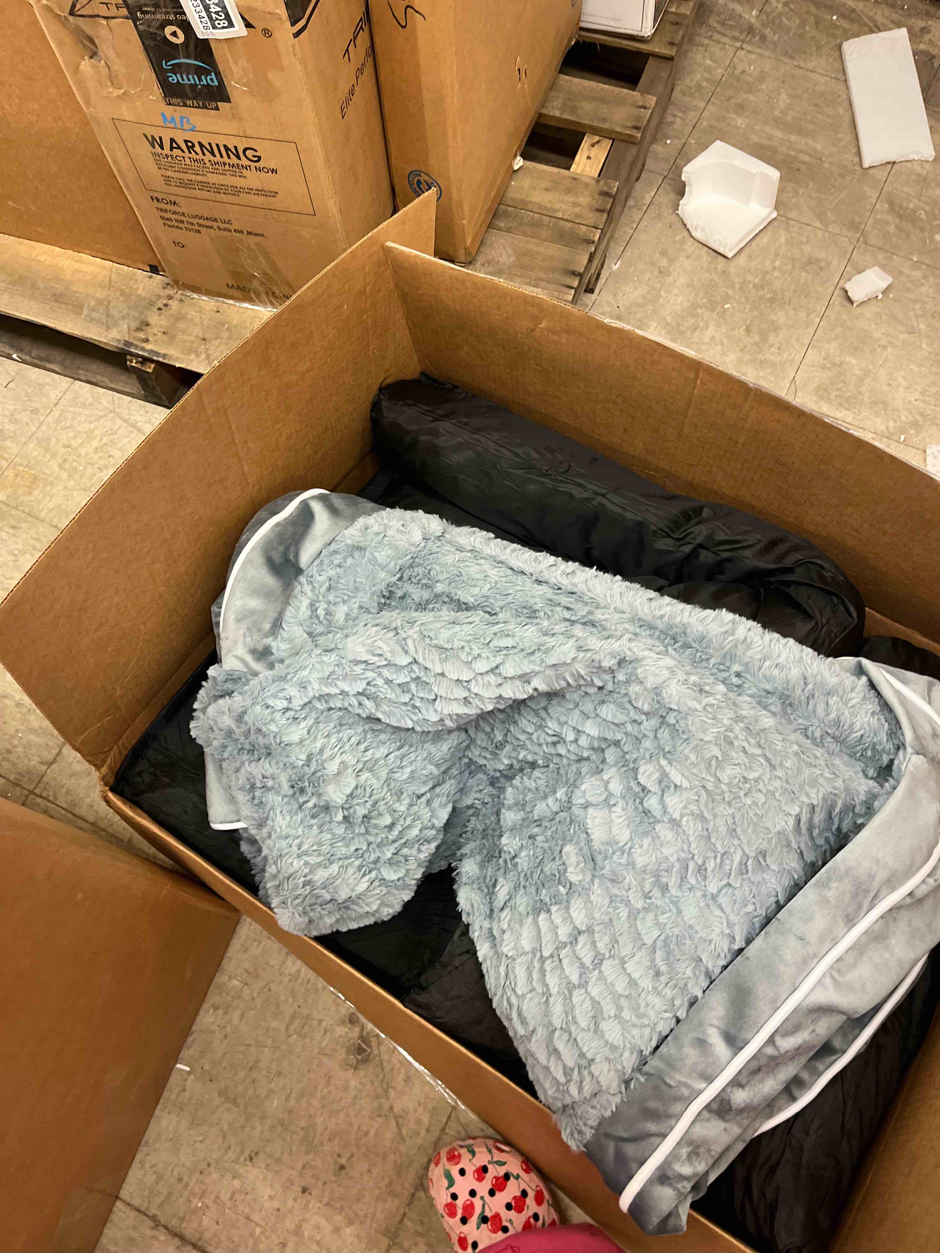 https://s3.amazonaws.com/lotting-images-prod/phillipi/PPE2335337_1748027001347.jpeg