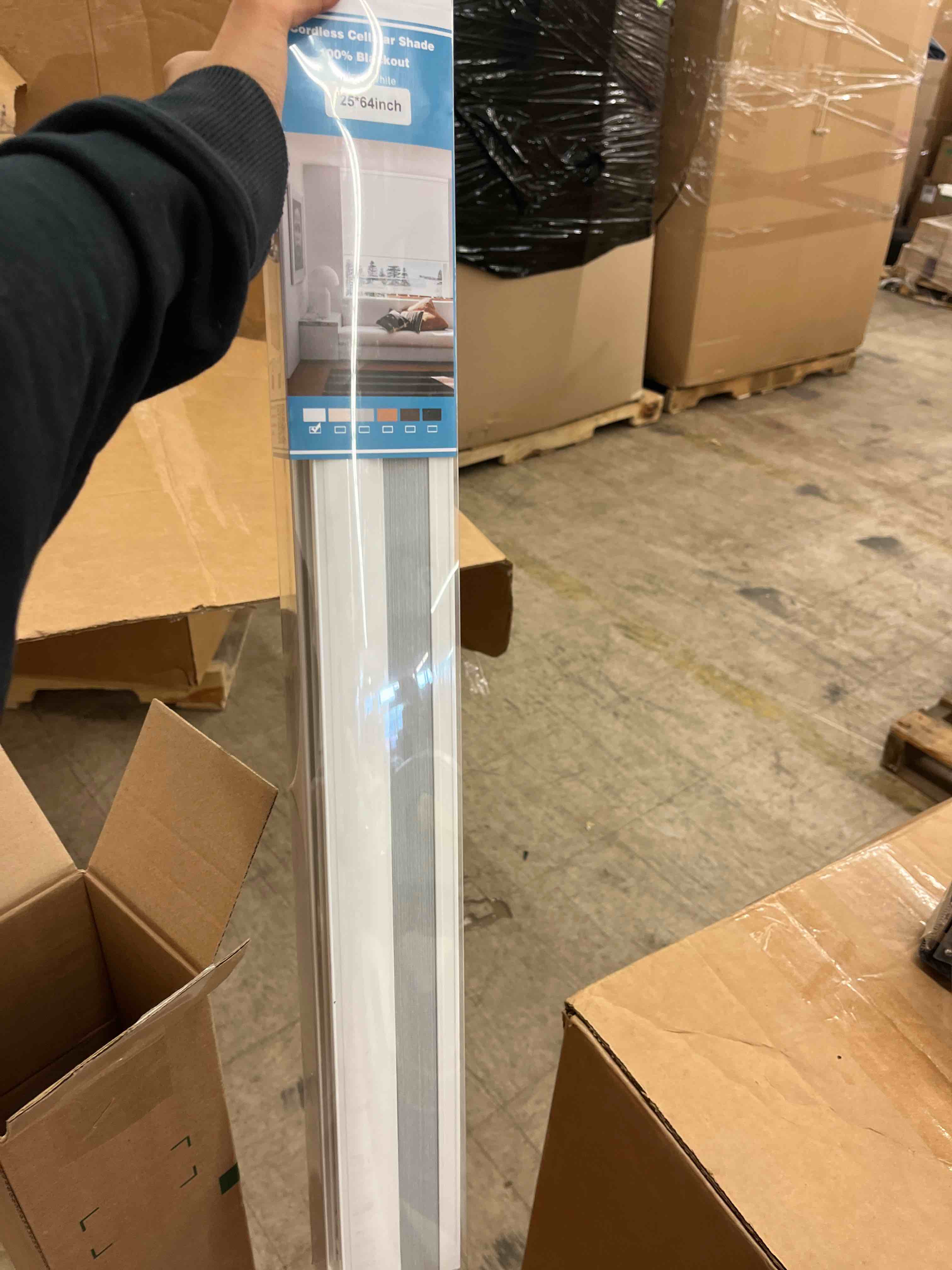 https://s3.amazonaws.com/lotting-images-prod/phillipi/PPE2335341_1748028057717.jpeg