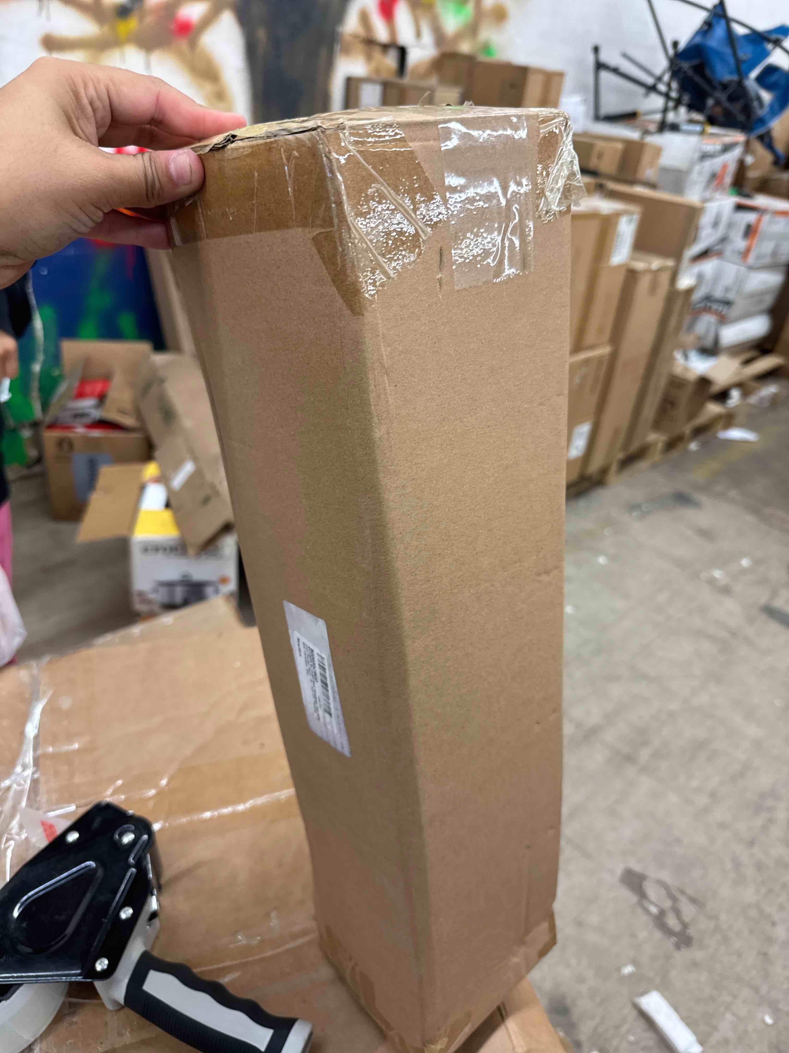 https://s3.amazonaws.com/lotting-images-prod/phillipi/PPE2335376_1748033136301.jpeg