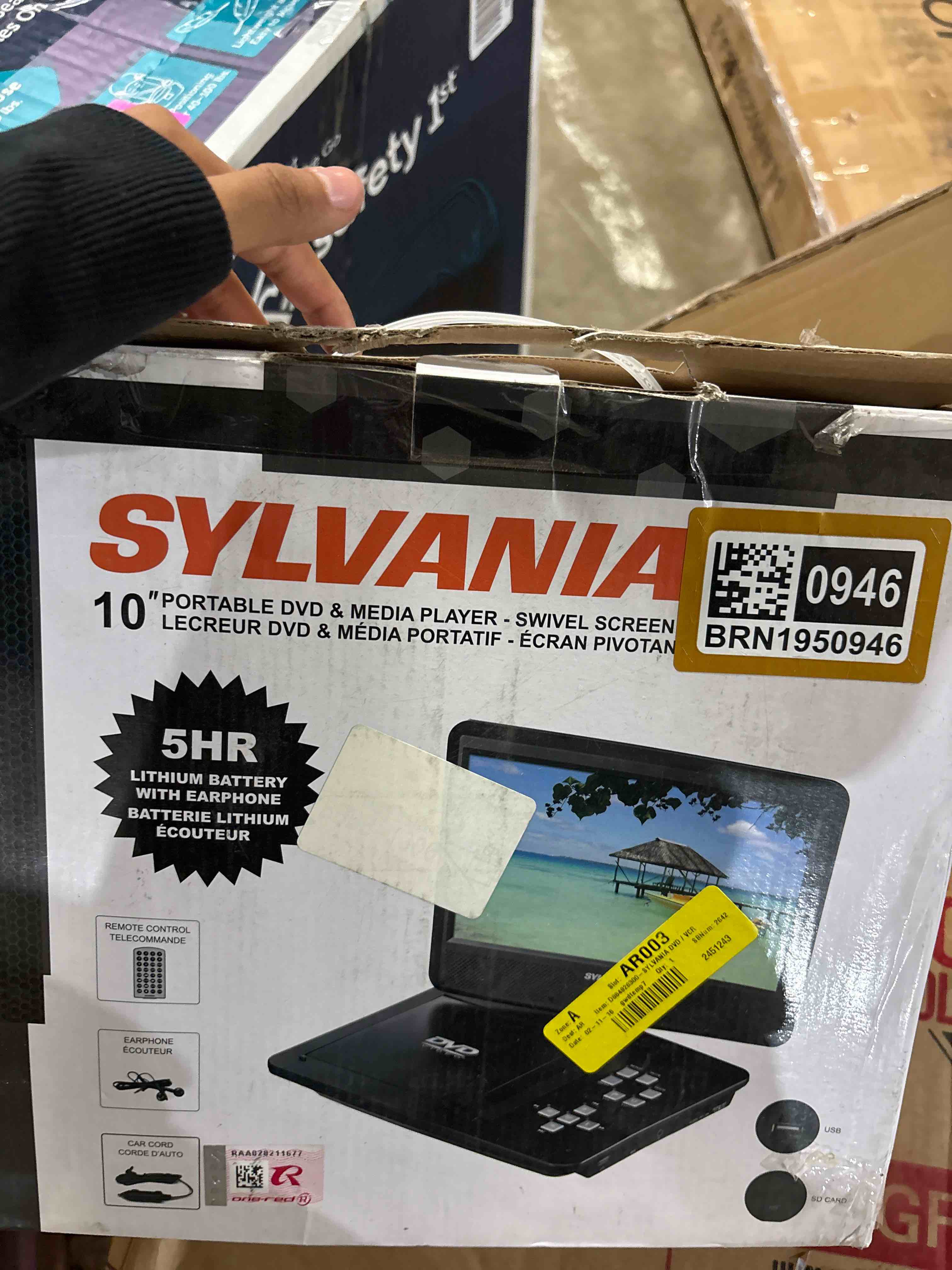 https://s3.amazonaws.com/lotting-images-prod/phillipi/PPE2336890_1750949012984.jpeg