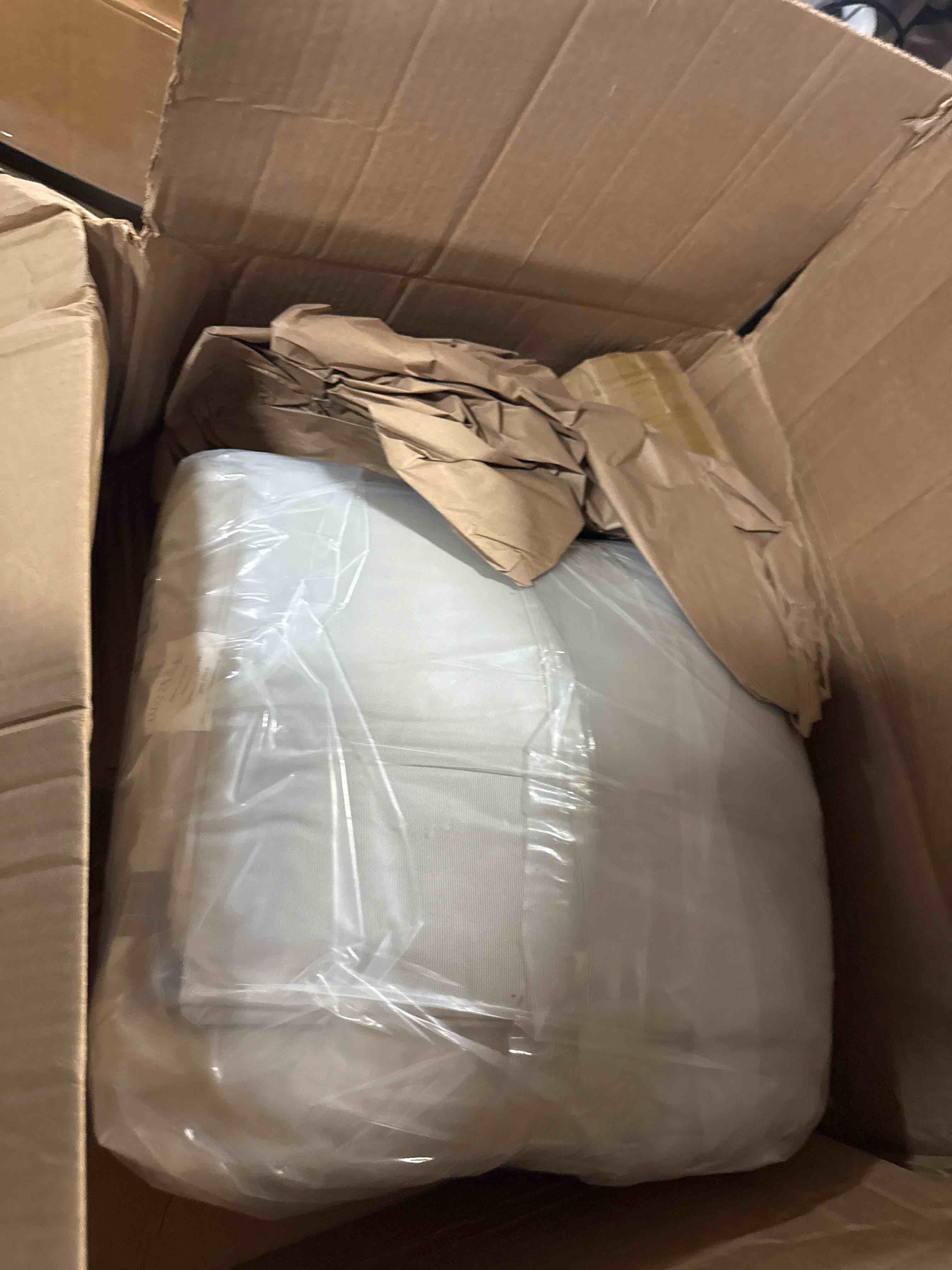https://s3.amazonaws.com/lotting-images-prod/phillipi/PPE2337093_1752770762468.jpeg