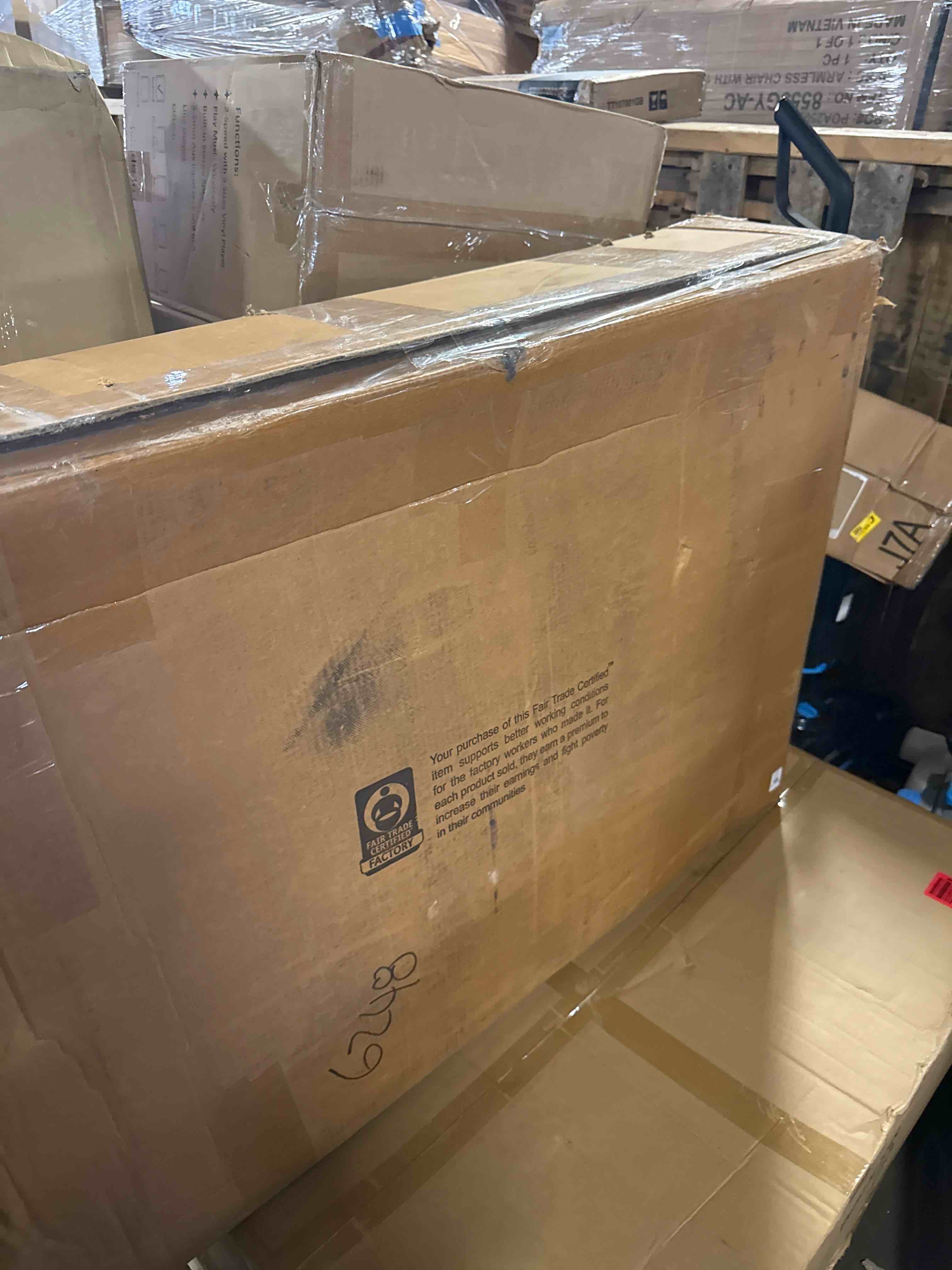 https://s3.amazonaws.com/lotting-images-prod/phillipi/PPE2337099_1752771156925.jpeg