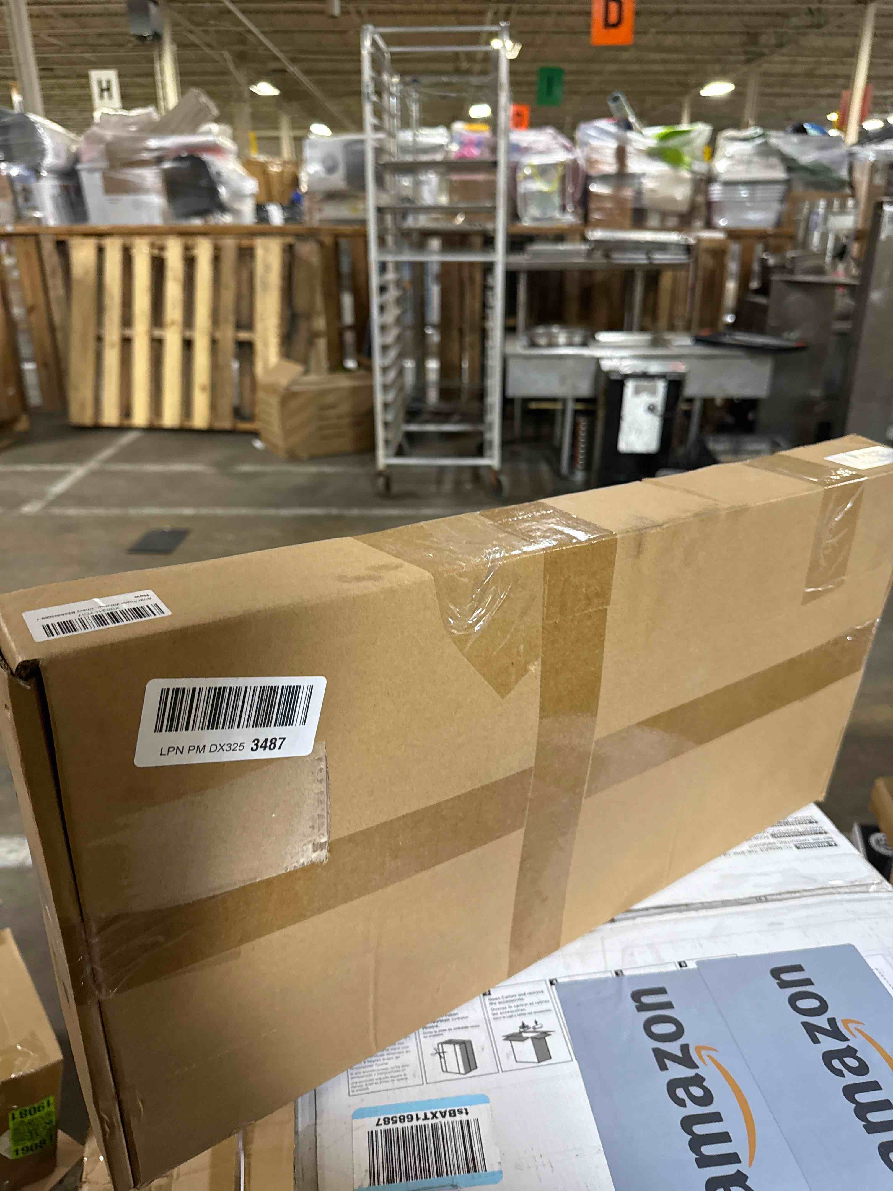 https://s3.amazonaws.com/lotting-images-prod/phillipi/PPE2337139_1753390457548.jpeg
