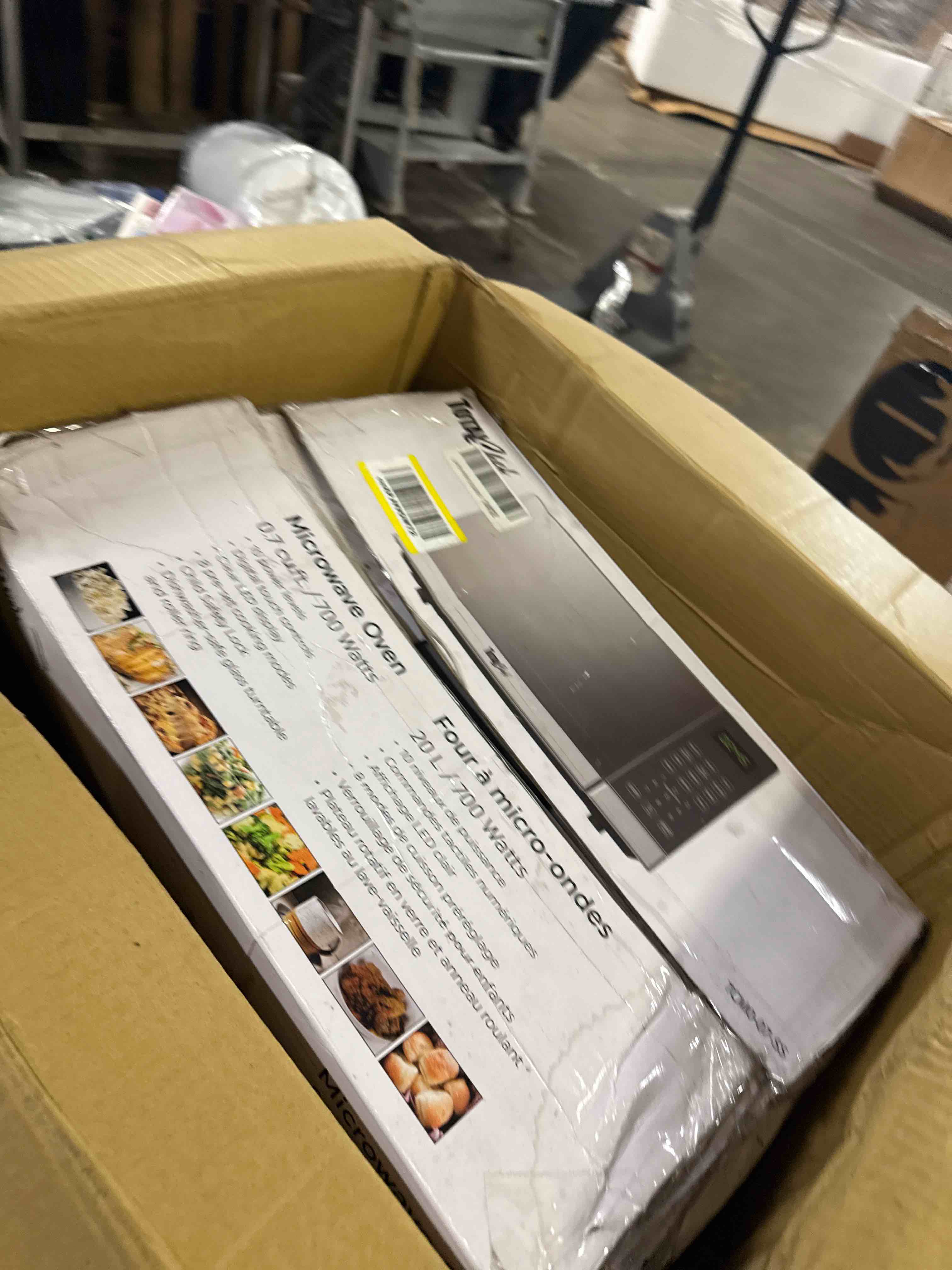 https://s3.amazonaws.com/lotting-images-prod/phillipi/PPE2337522_1754412992496.jpeg