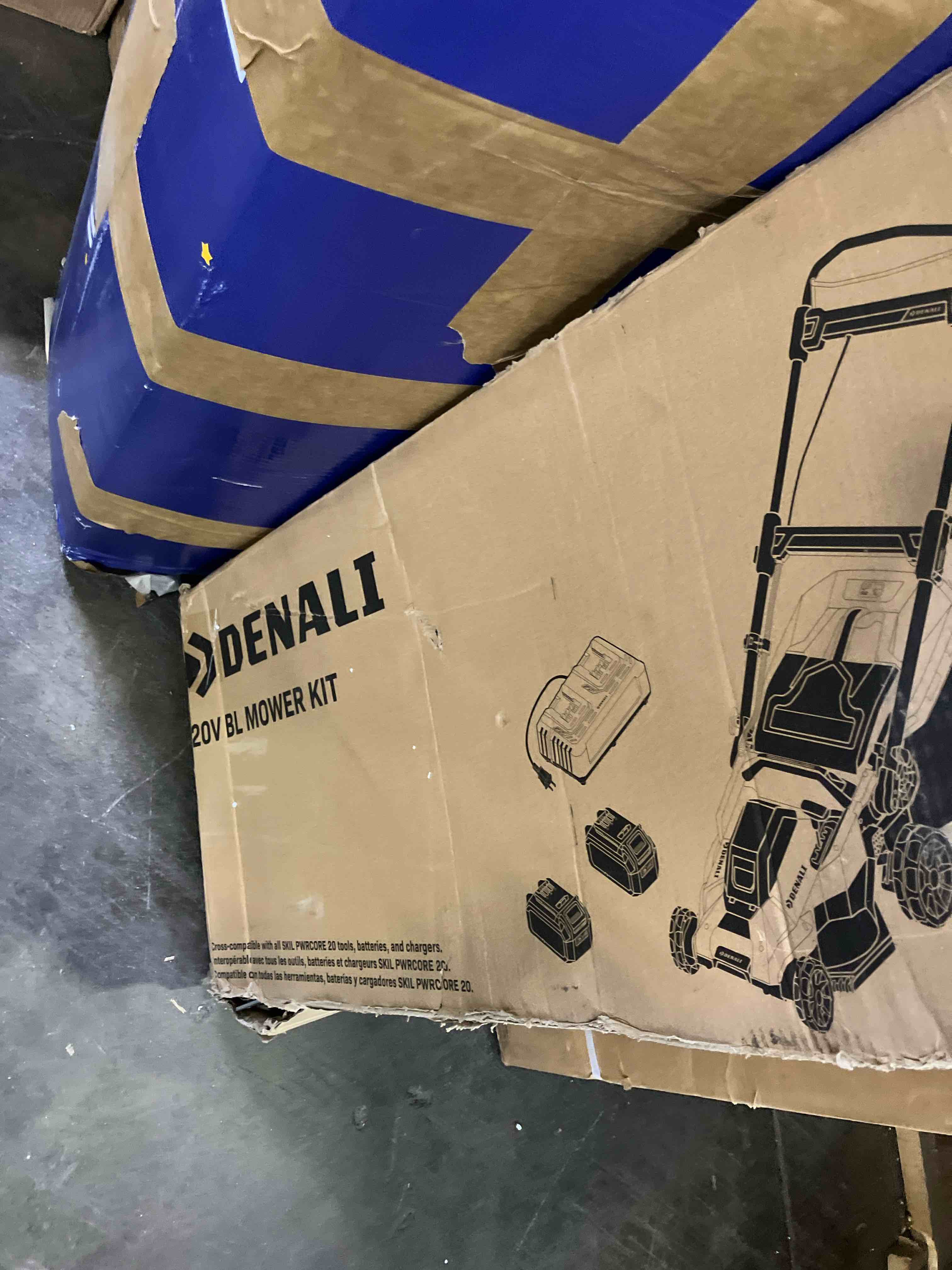 https://s3.amazonaws.com/lotting-images-prod/phillipi/PPE2337742_1754601315401.jpeg