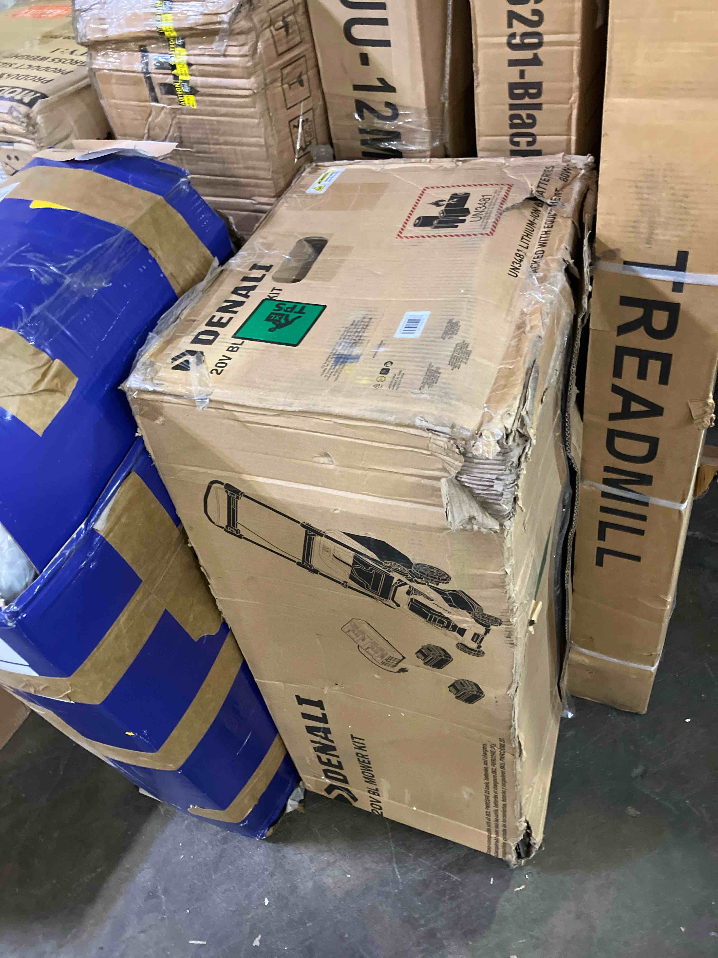 https://s3.amazonaws.com/lotting-images-prod/phillipi/PPE2337742_1754601317853.jpeg
