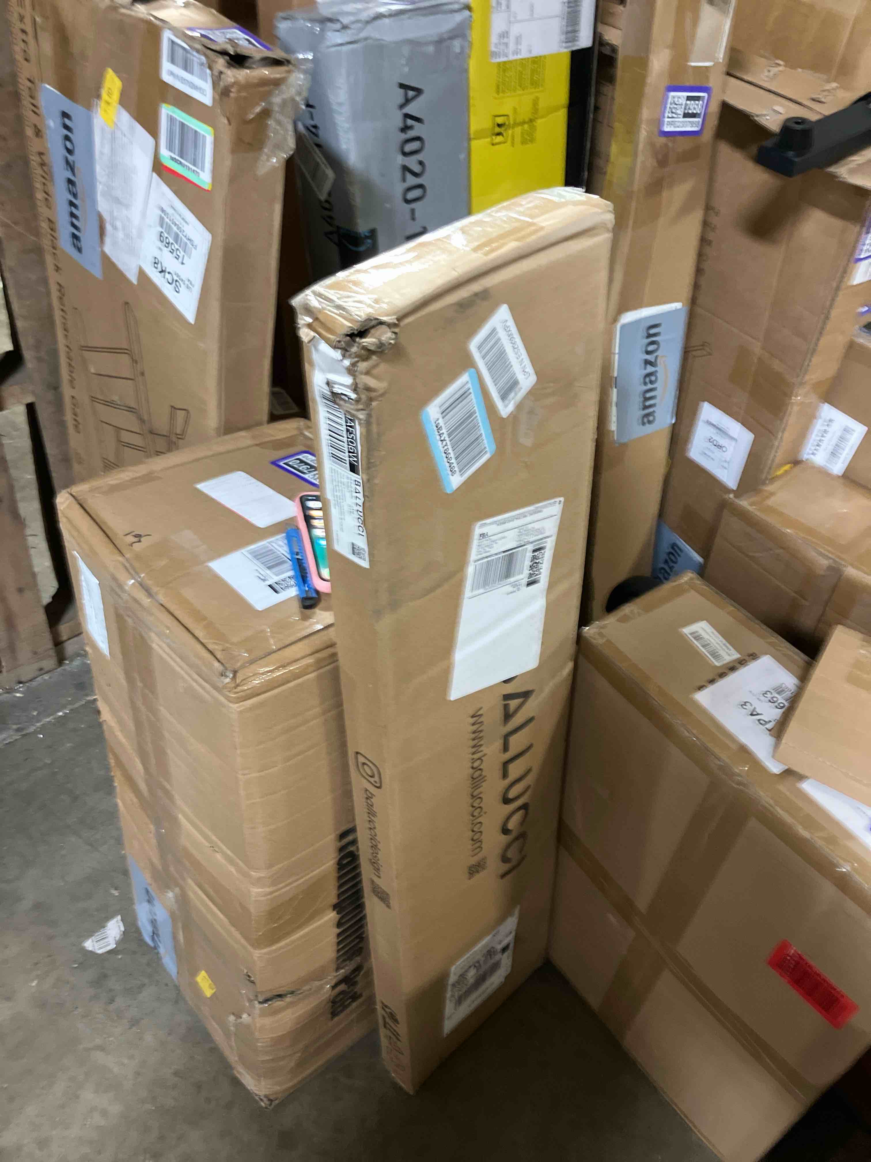 https://s3.amazonaws.com/lotting-images-prod/phillipi/PPE2337972_1759328395410.jpeg