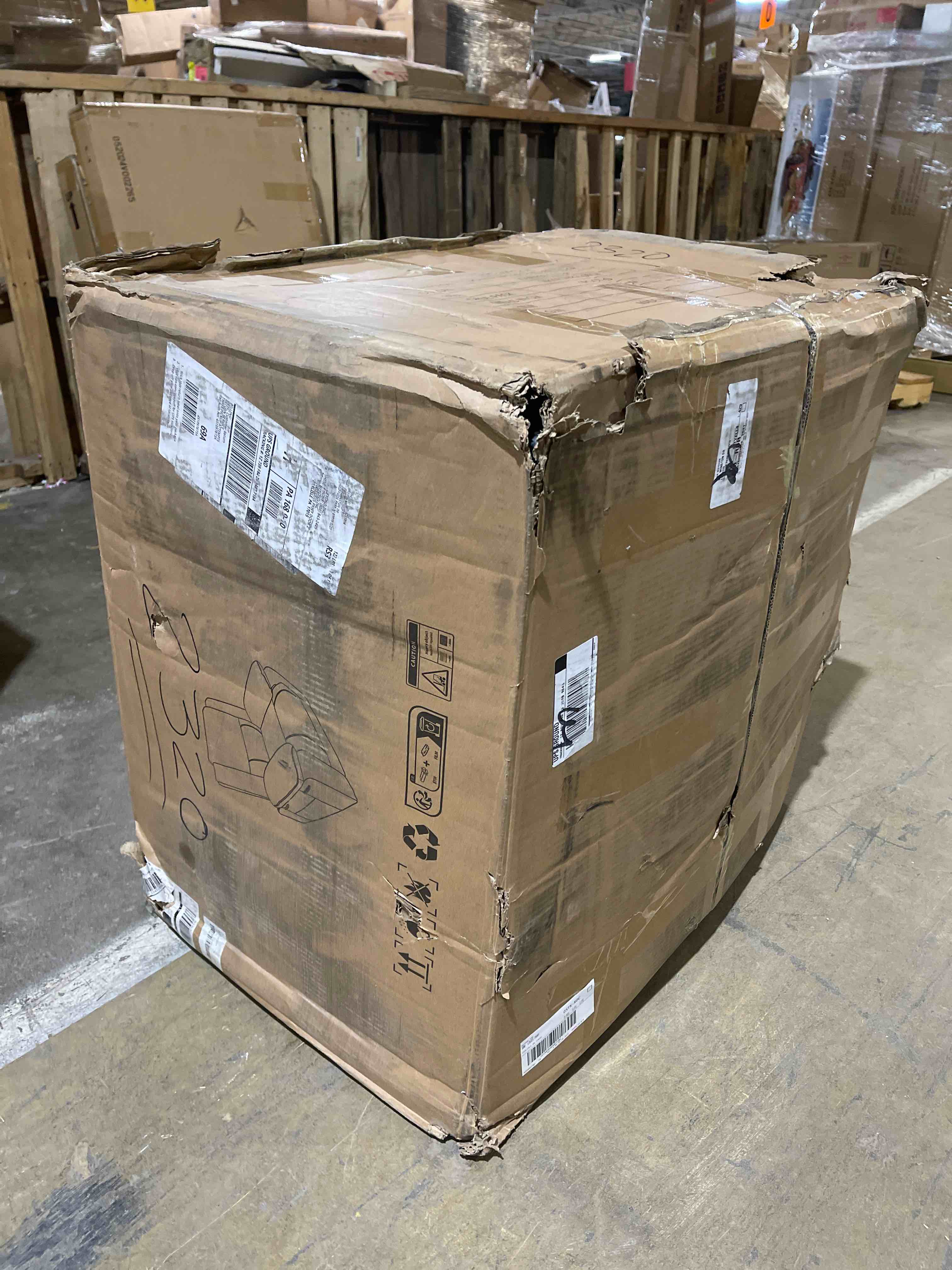 https://s3.amazonaws.com/lotting-images-prod/phillipi/PPE2338437_1744646156956.jpeg