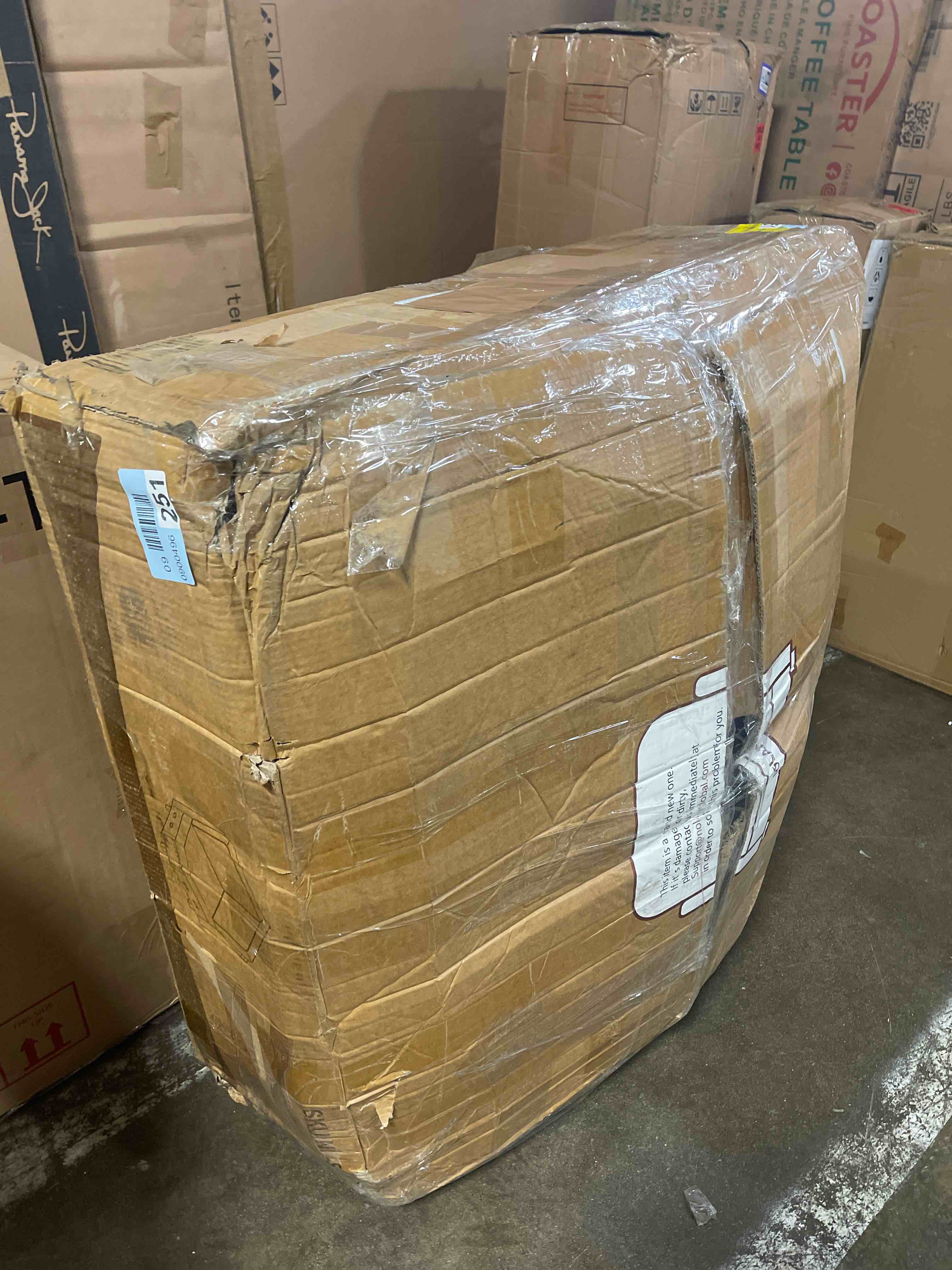 https://s3.amazonaws.com/lotting-images-prod/phillipi/PPE2339962_1745251079451.jpeg