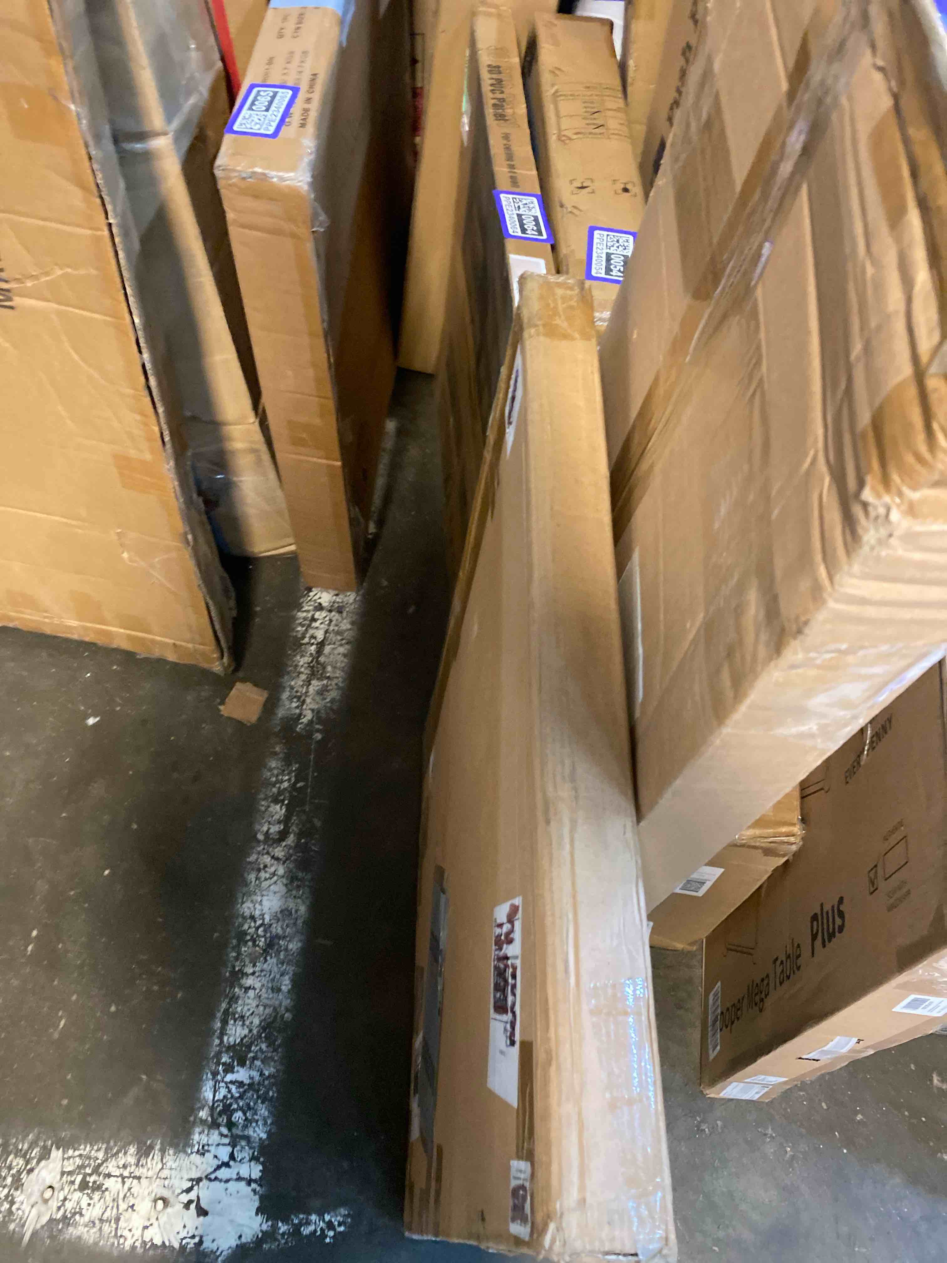 https://s3.amazonaws.com/lotting-images-prod/phillipi/PPE2340068_1745263001618.jpeg