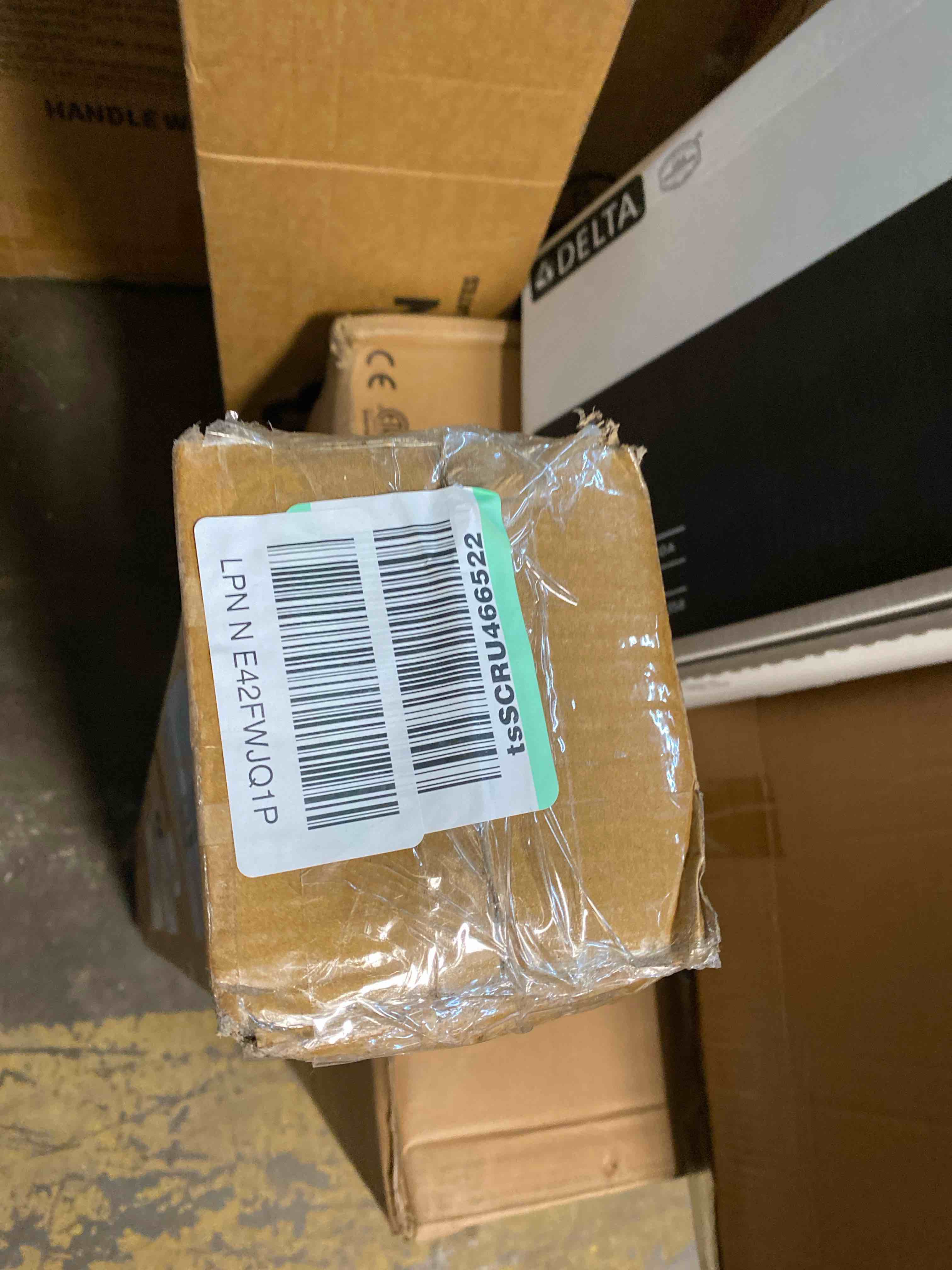 https://s3.amazonaws.com/lotting-images-prod/phillipi/PPE2340117_1745328187036.jpeg