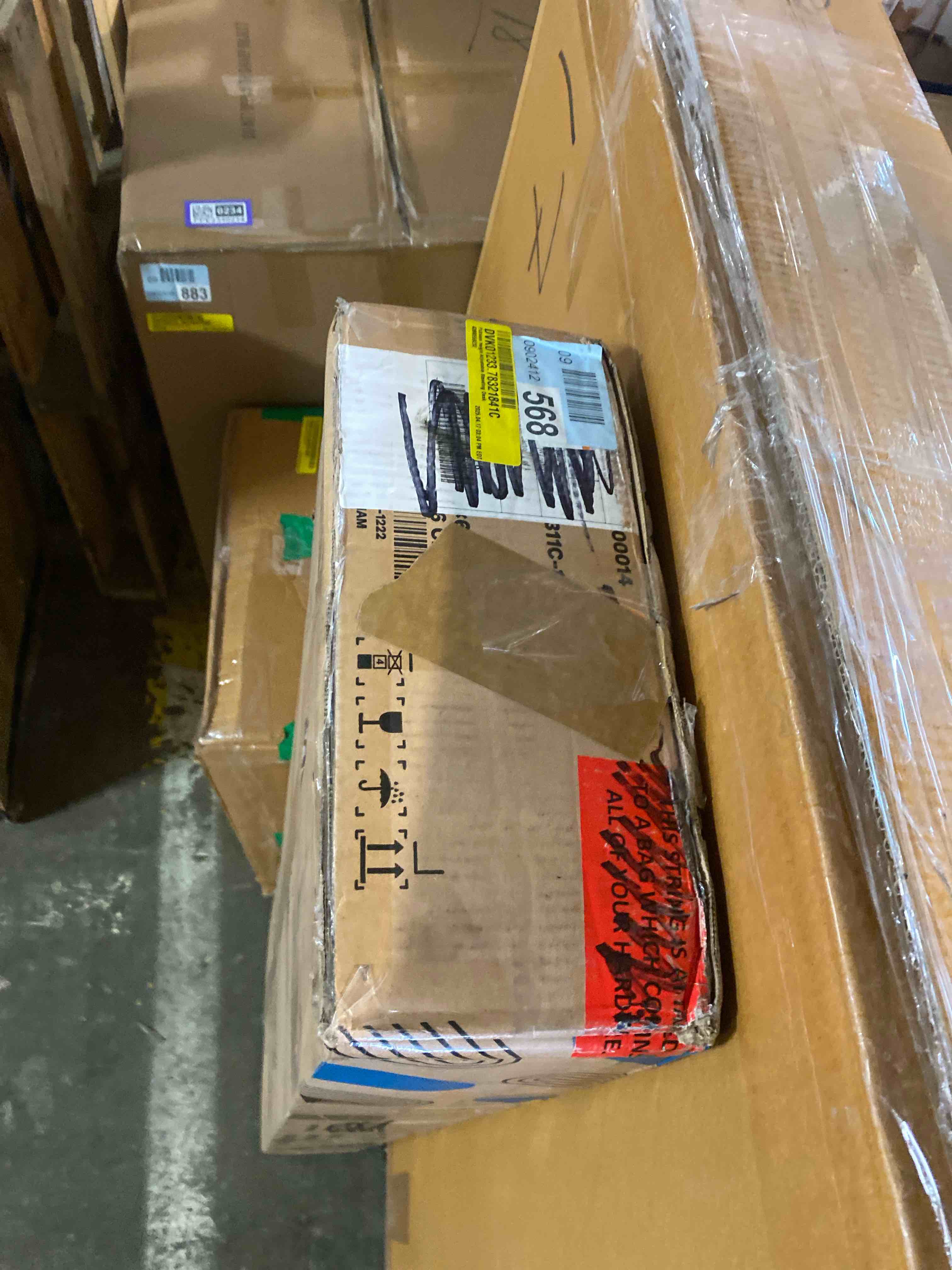 https://s3.amazonaws.com/lotting-images-prod/phillipi/PPE2340239_1745523496477.jpeg
