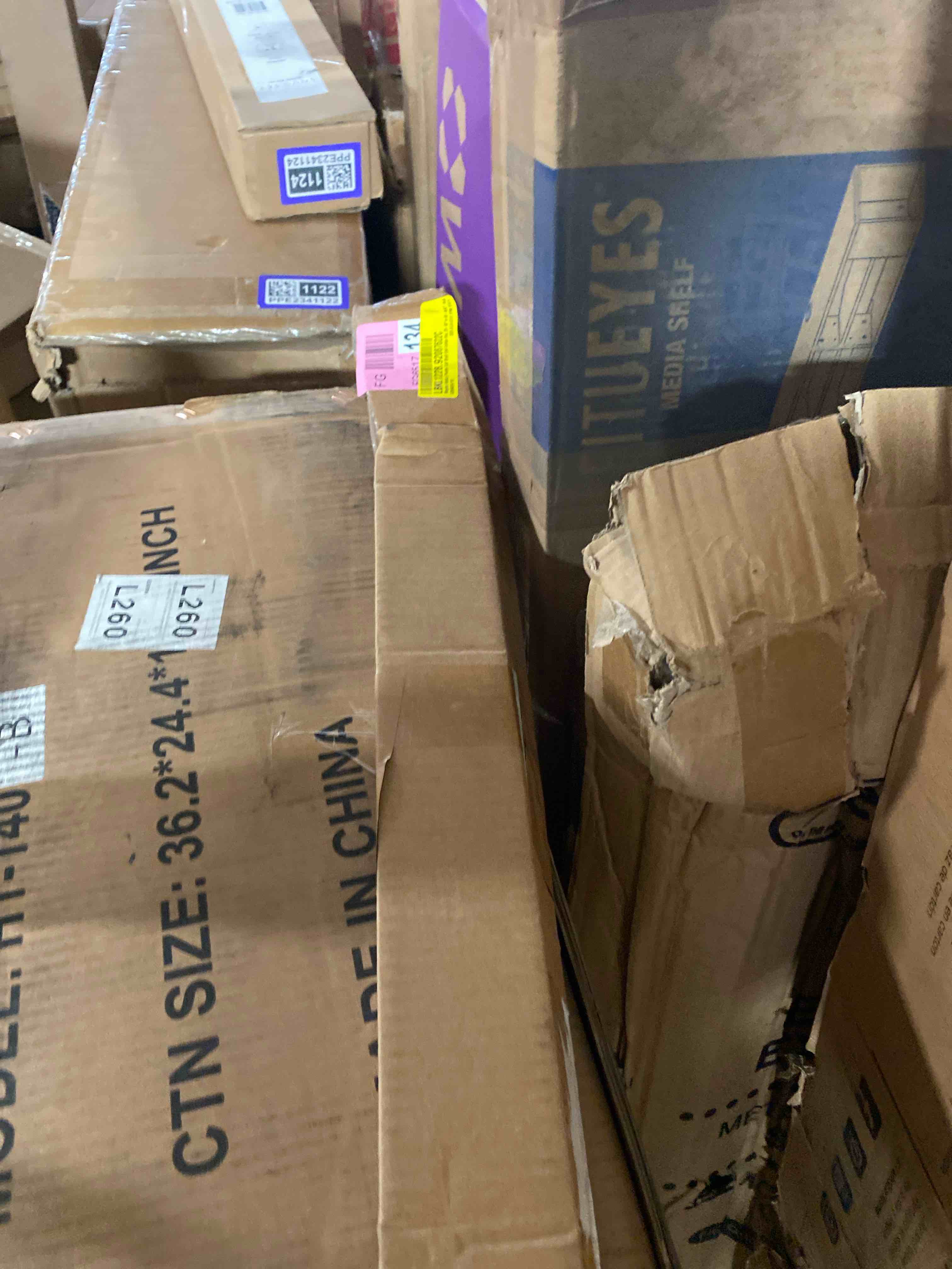 https://s3.amazonaws.com/lotting-images-prod/phillipi/PPE2341147_1746118027350.jpeg