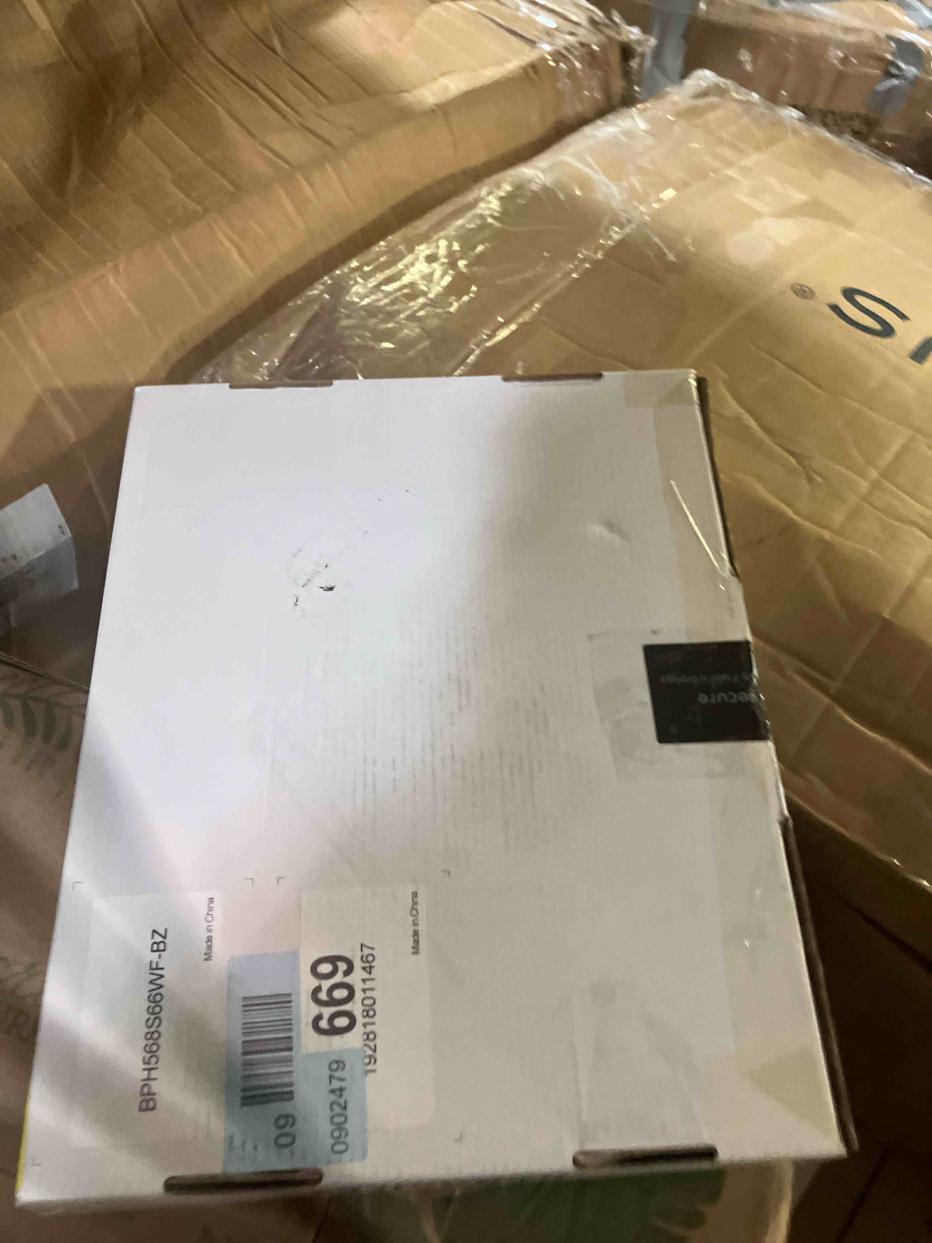 https://s3.amazonaws.com/lotting-images-prod/phillipi/PPE2341227_1752083600372.jpeg