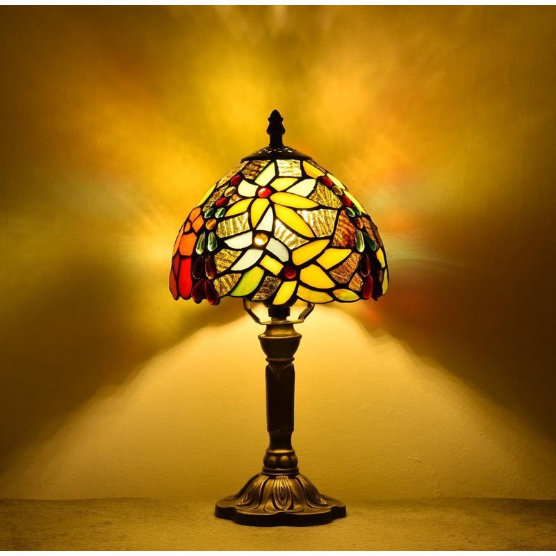 Woudrichem Resin Table Lamp