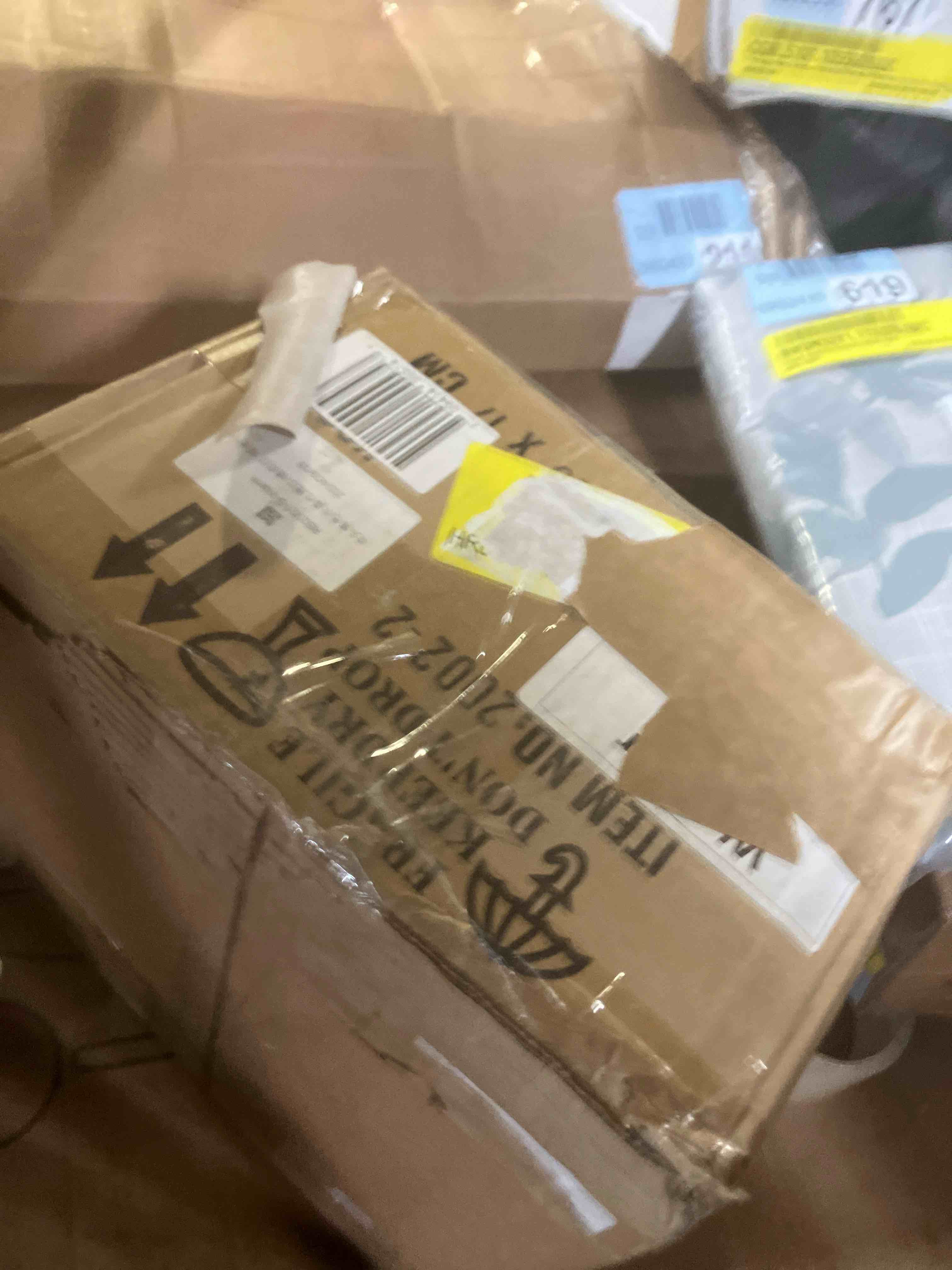 https://s3.amazonaws.com/lotting-images-prod/phillipi/PPE2341247_1752086424792.jpeg