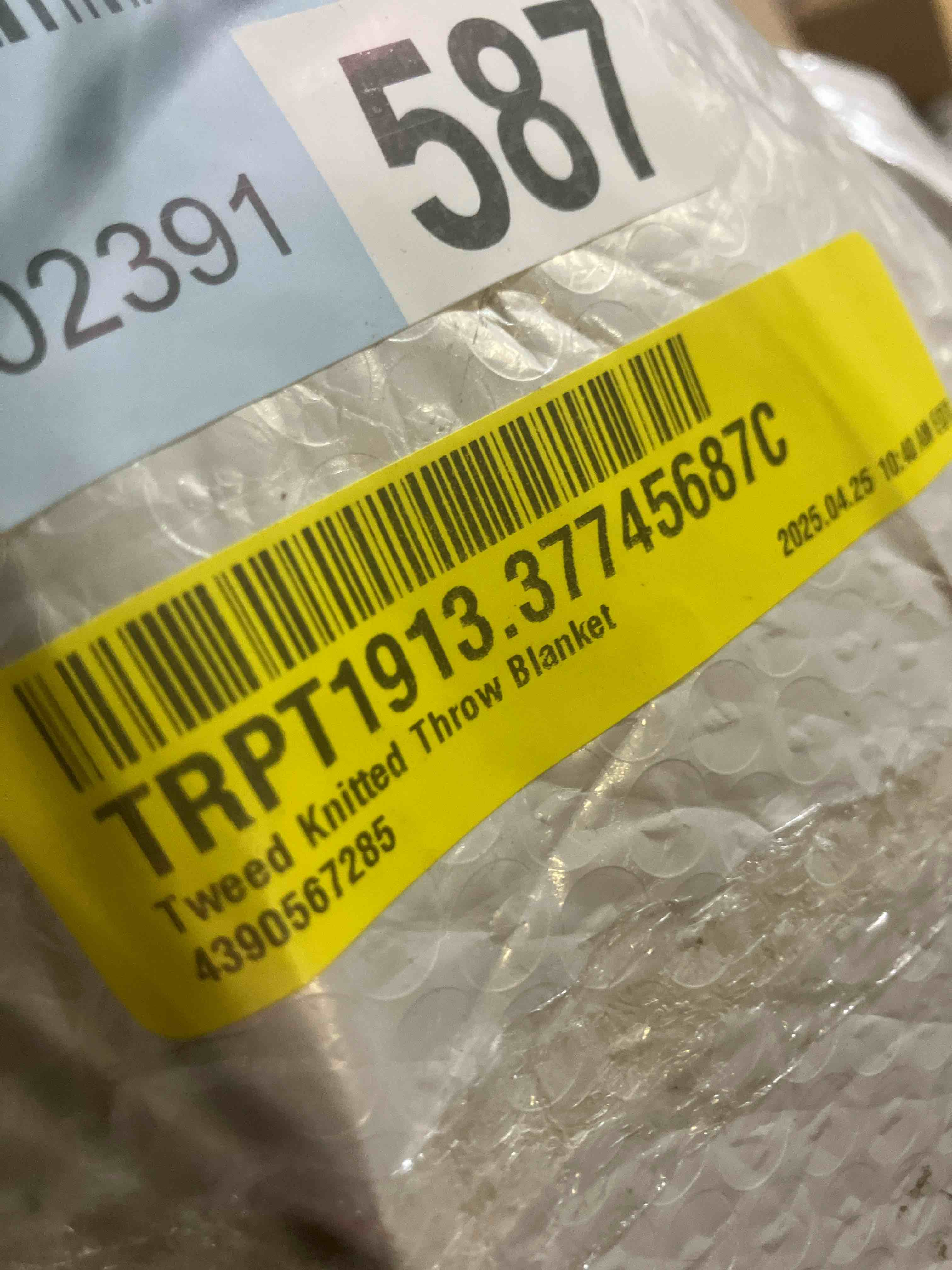 https://s3.amazonaws.com/lotting-images-prod/phillipi/PPE2341250_1752087082702.jpeg