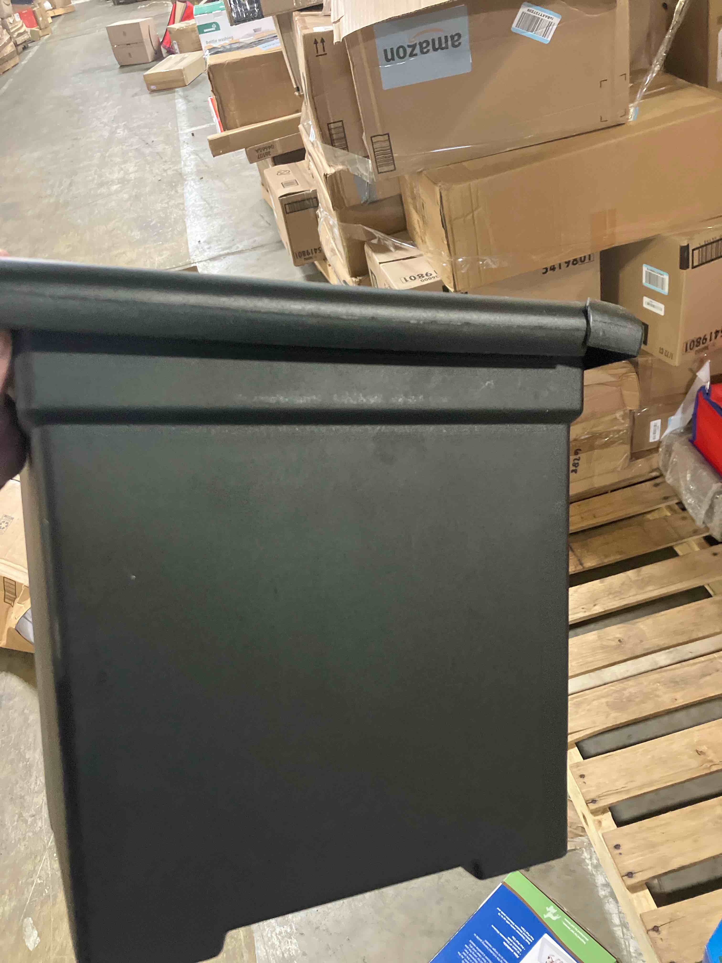 https://s3.amazonaws.com/lotting-images-prod/phillipi/PPE2341309_1752067437419.jpeg