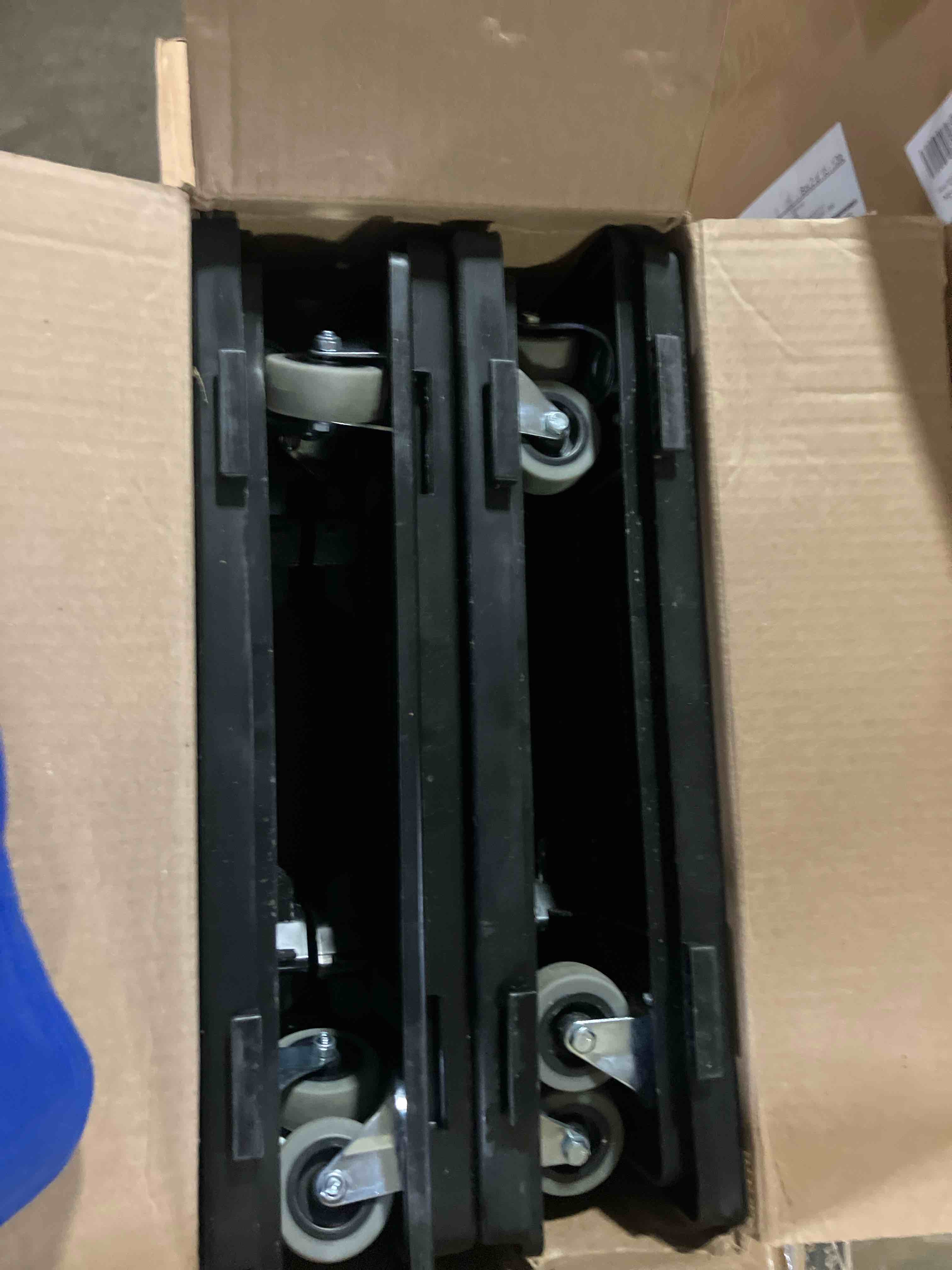 https://s3.amazonaws.com/lotting-images-prod/phillipi/PPE2341337_1752070592840.jpeg