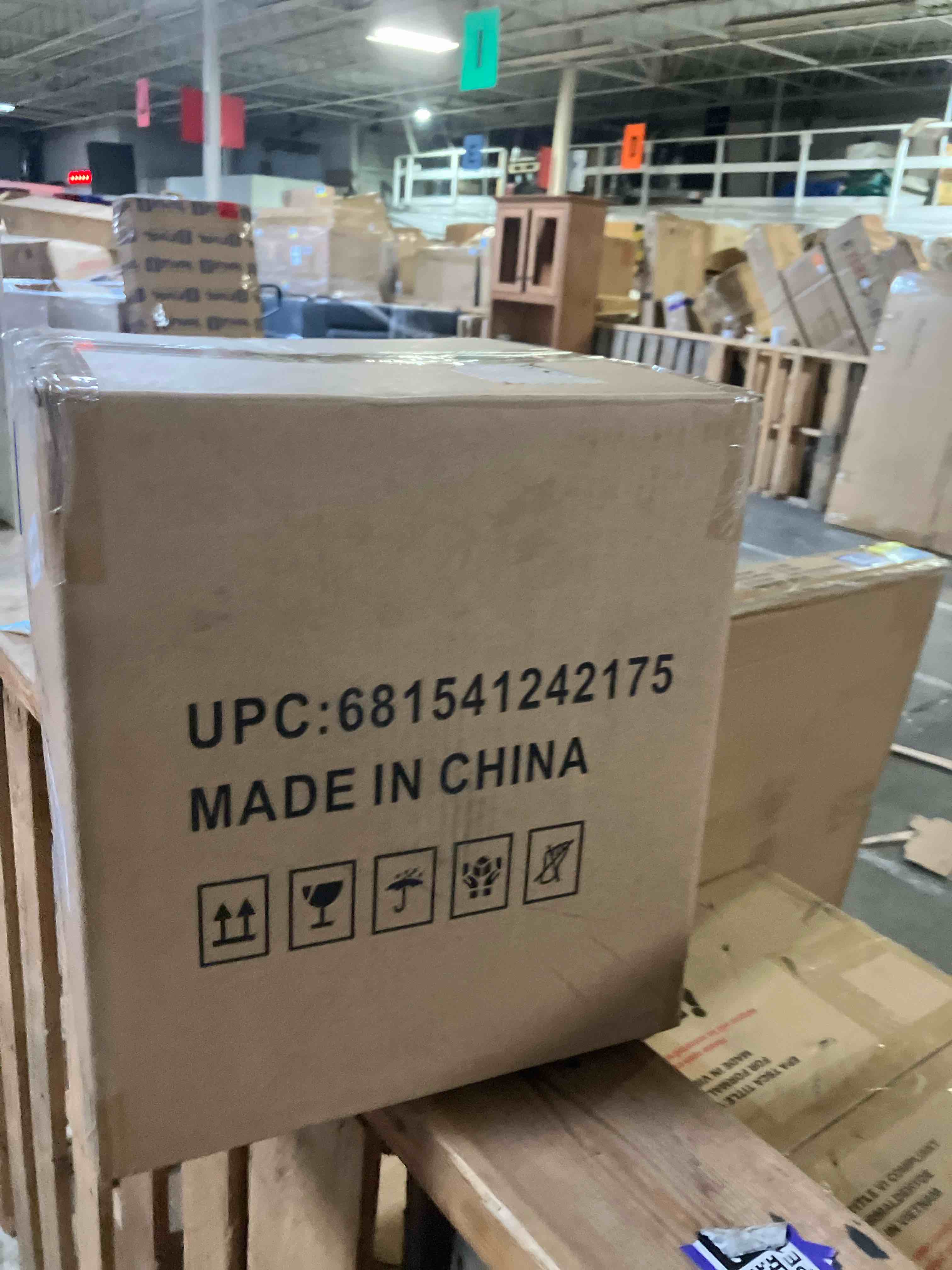 https://s3.amazonaws.com/lotting-images-prod/phillipi/PPE2341355_1752075236331.jpeg