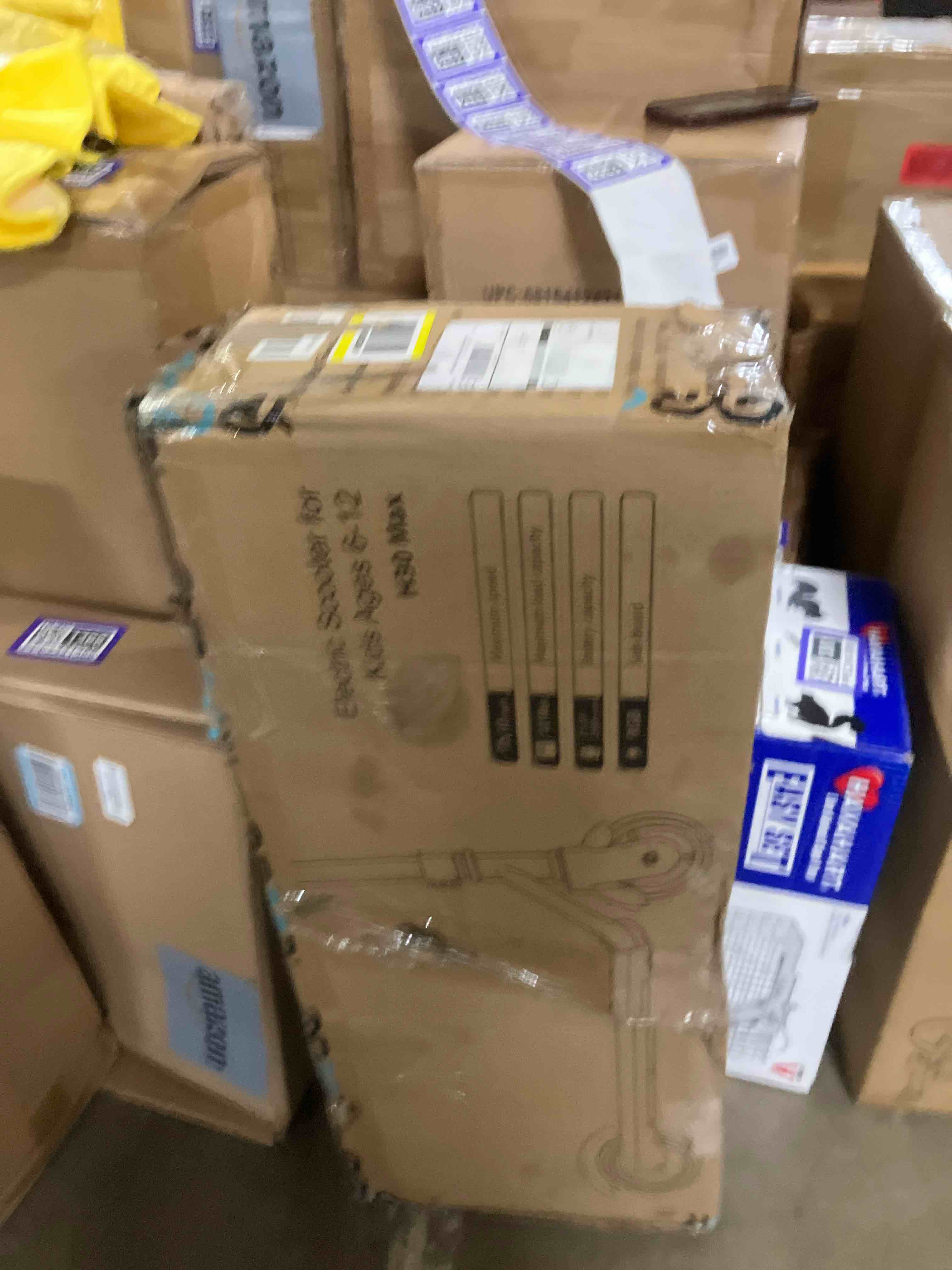 https://s3.amazonaws.com/lotting-images-prod/phillipi/PPE2341369_1752076708412.jpeg