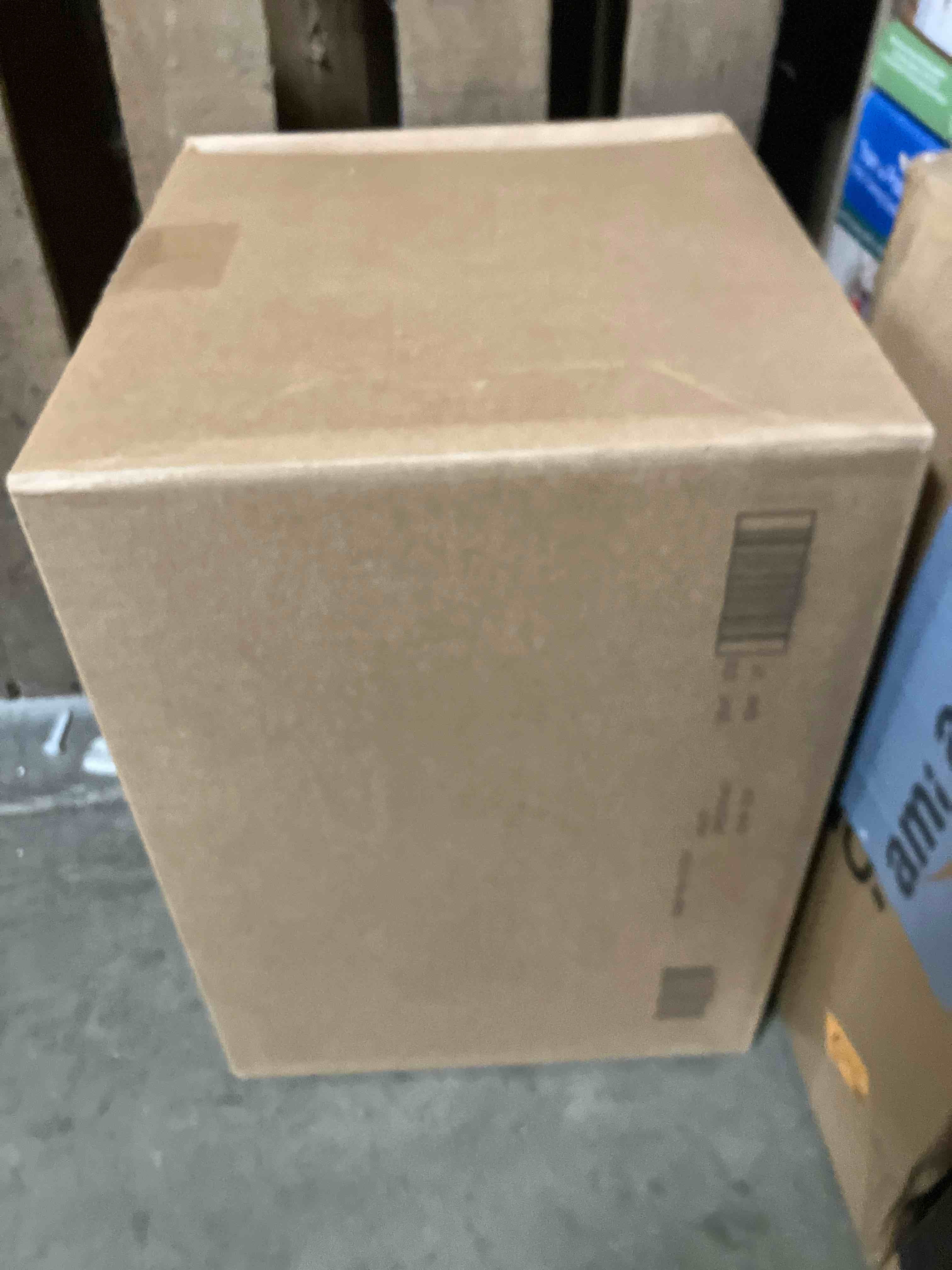 https://s3.amazonaws.com/lotting-images-prod/phillipi/PPE2341614_1752085065695.jpeg