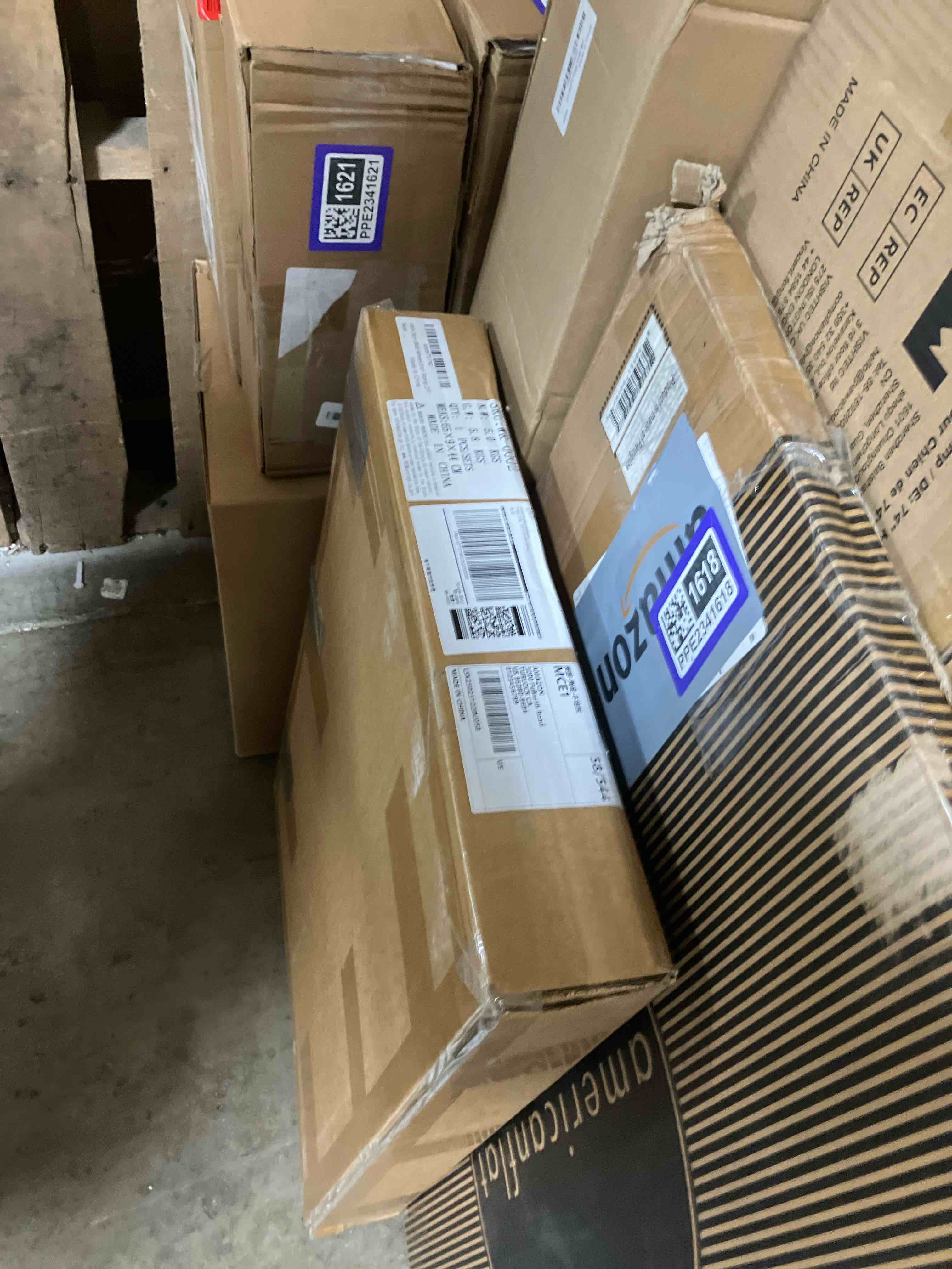 https://s3.amazonaws.com/lotting-images-prod/phillipi/PPE2341624_1752086974293.jpeg