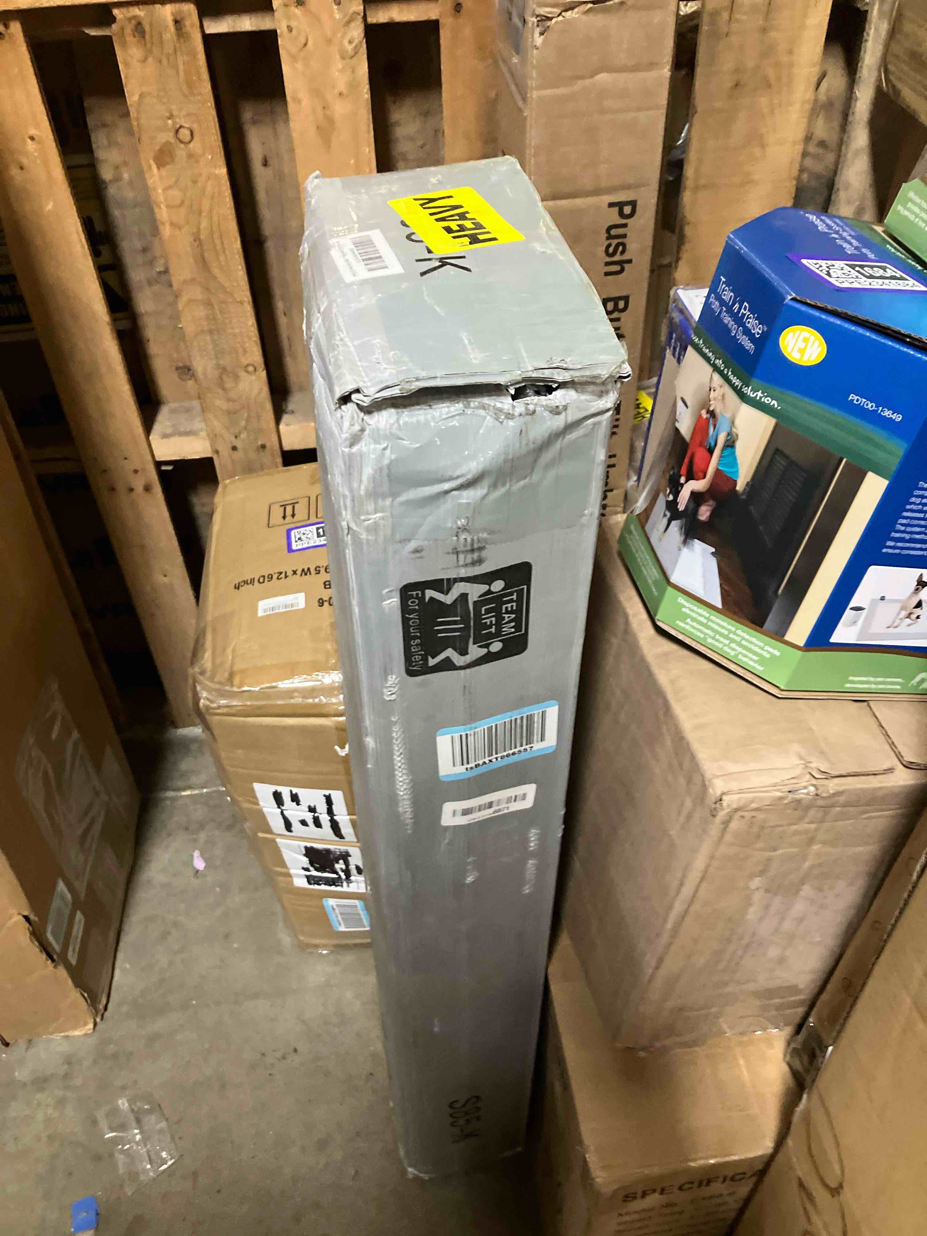 https://s3.amazonaws.com/lotting-images-prod/phillipi/PPE2341687_1752095207363.jpeg