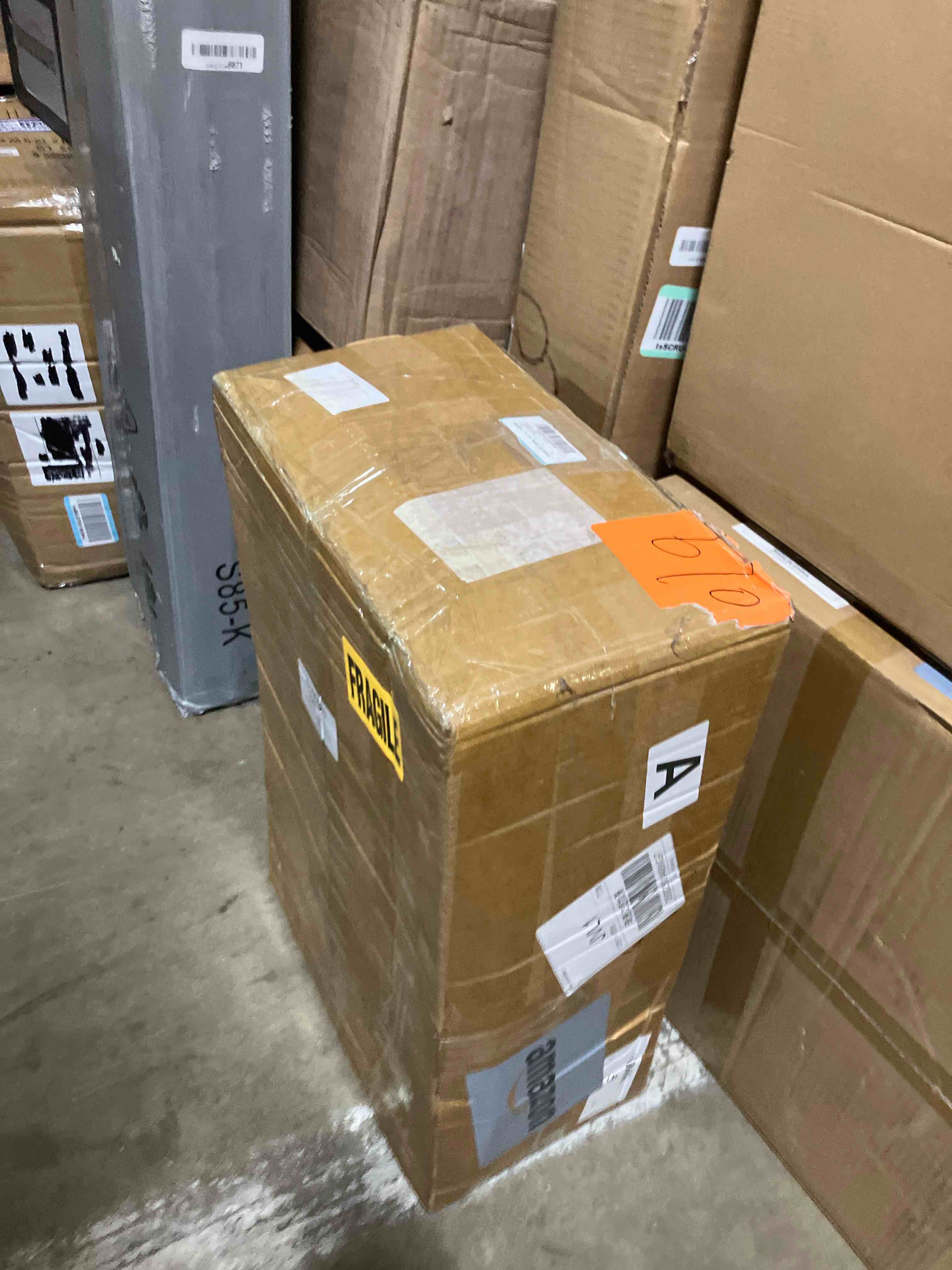 https://s3.amazonaws.com/lotting-images-prod/phillipi/PPE2341689_1752095302614.jpeg