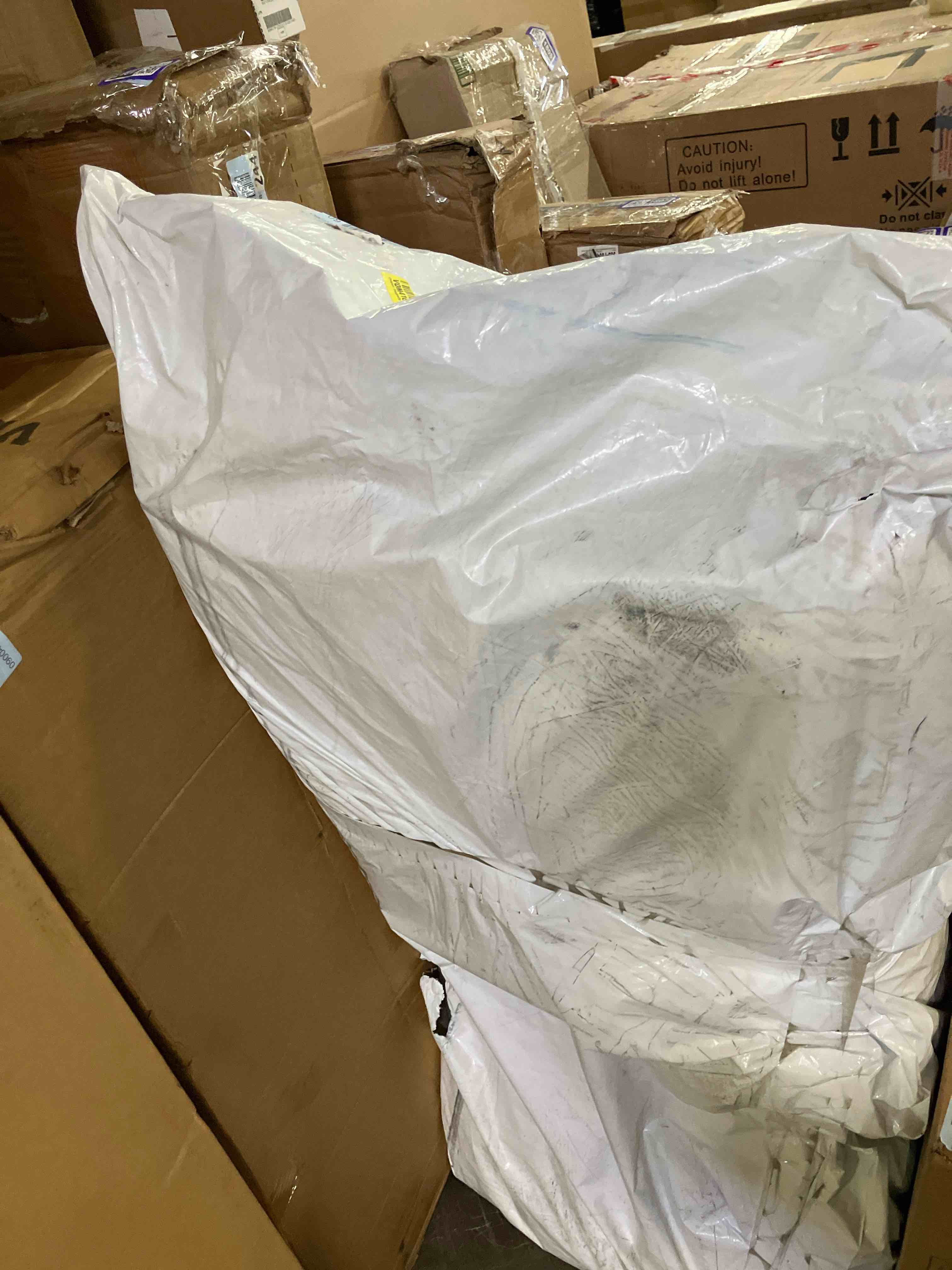 https://s3.amazonaws.com/lotting-images-prod/phillipi/PPE2341825_1752159972990.jpeg