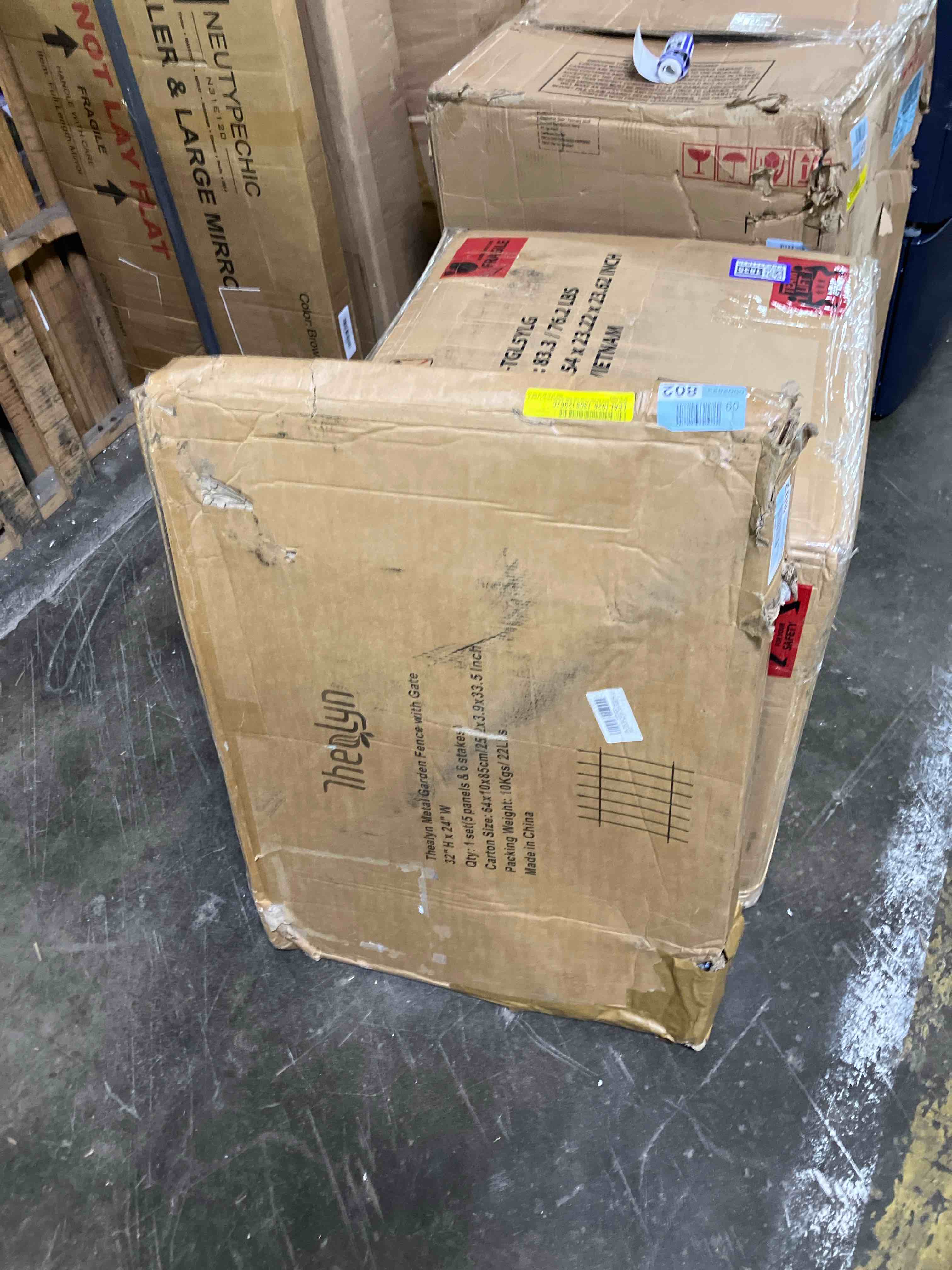 https://s3.amazonaws.com/lotting-images-prod/phillipi/PPE2341838_1752163021628.jpeg