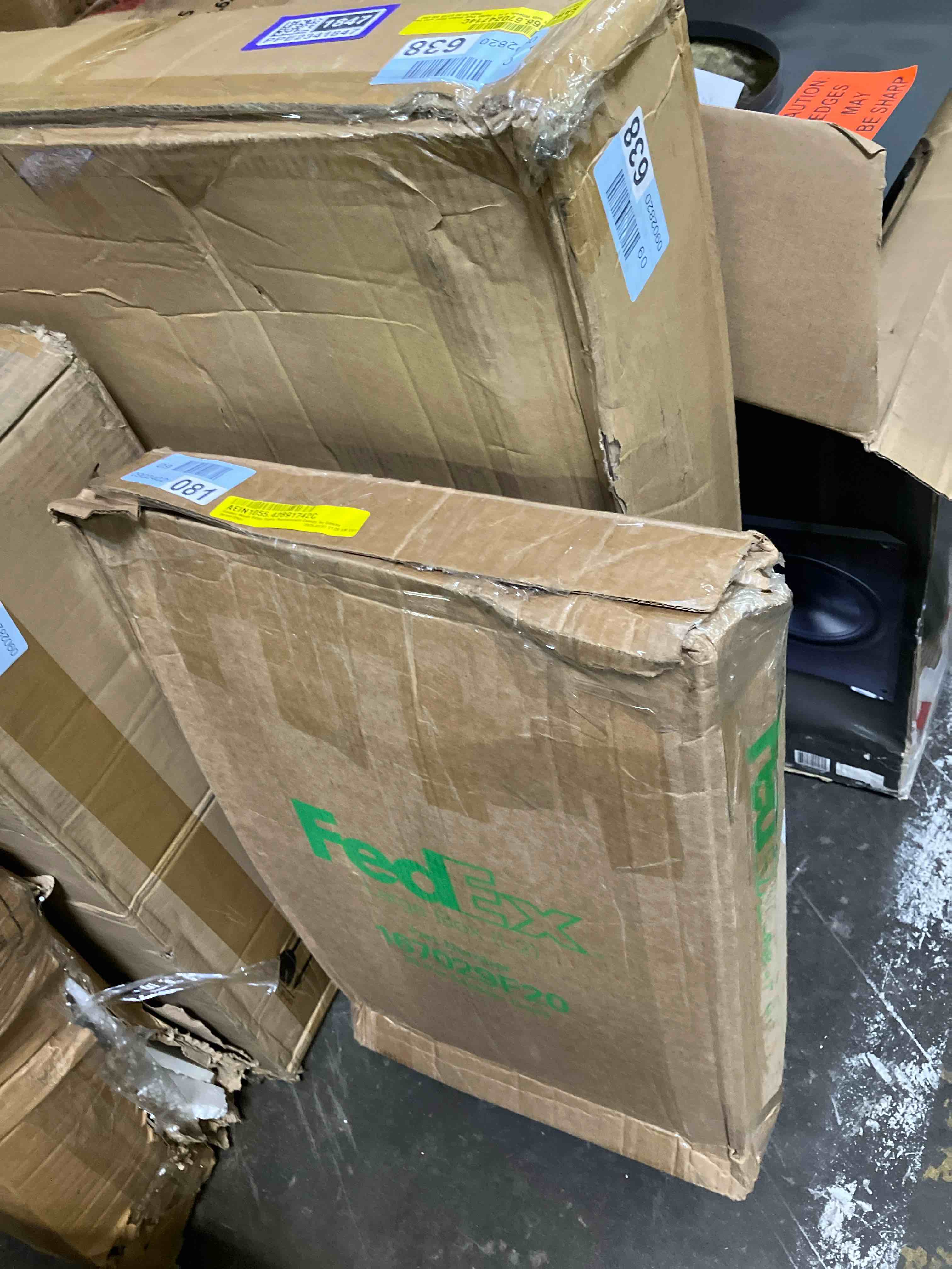 https://s3.amazonaws.com/lotting-images-prod/phillipi/PPE2341855_1752168801665.jpeg