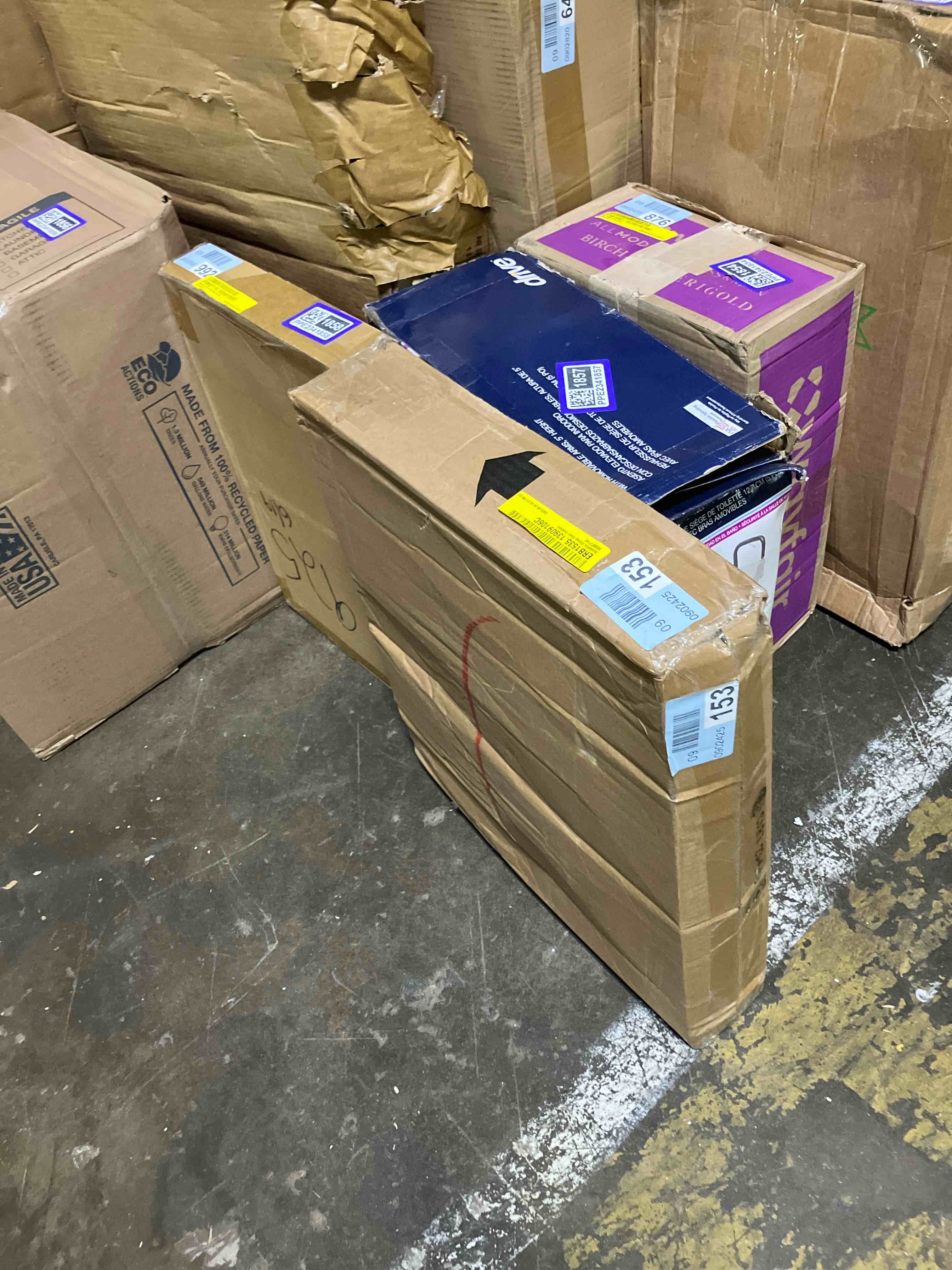 https://s3.amazonaws.com/lotting-images-prod/phillipi/PPE2341859_1752169601501.jpeg