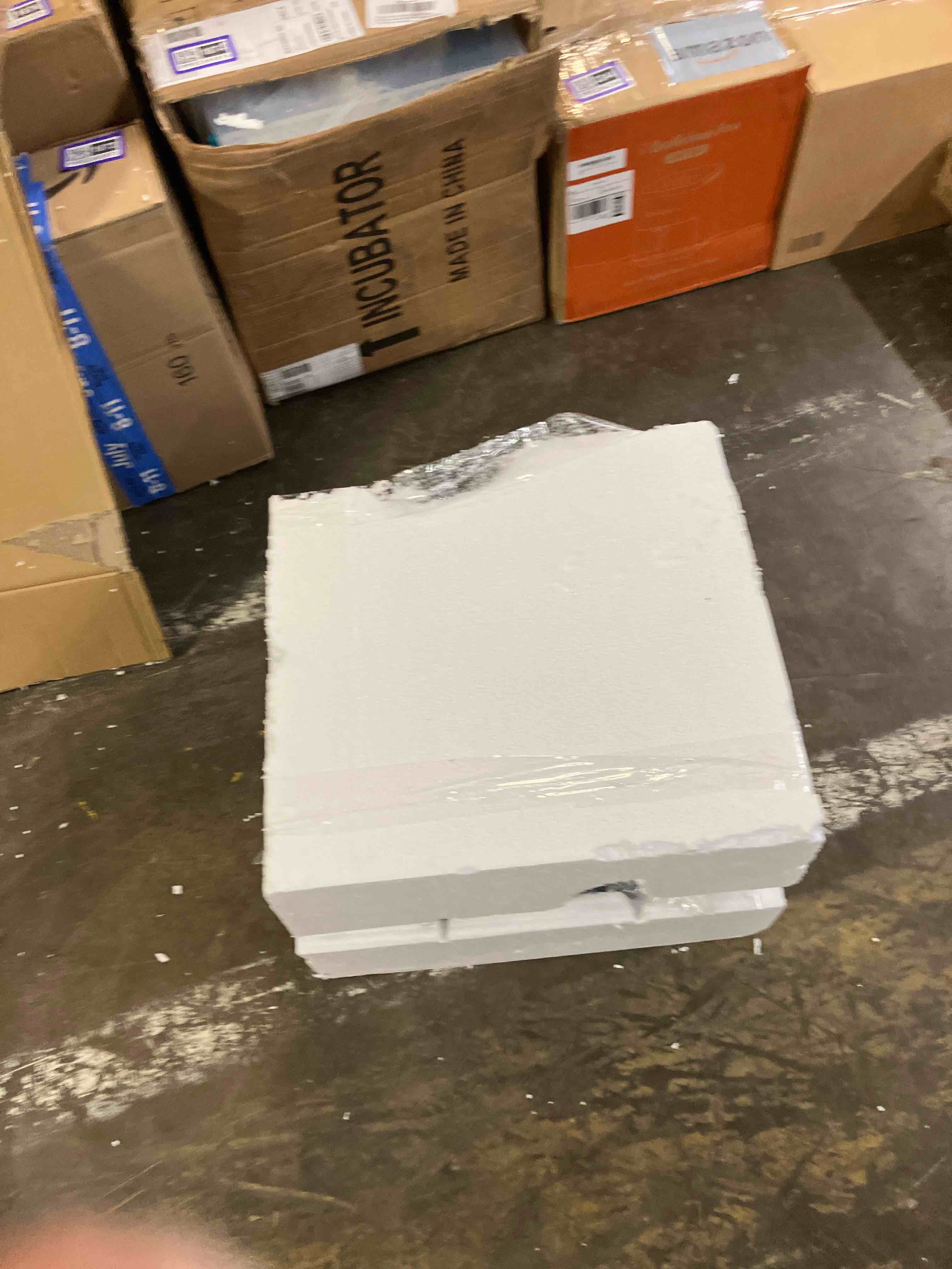 https://s3.amazonaws.com/lotting-images-prod/phillipi/PPE2341871_1752594582134.jpeg