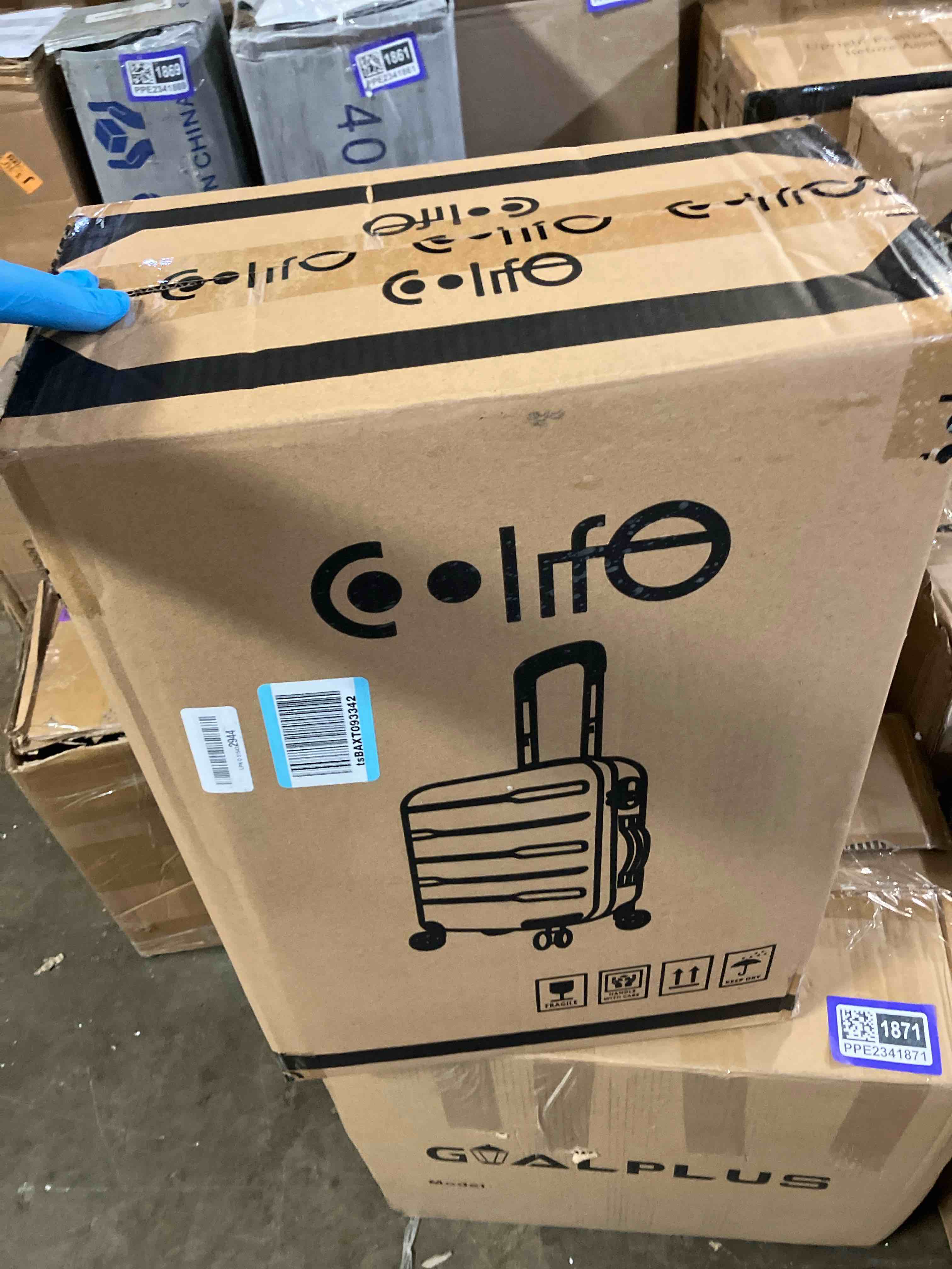 https://s3.amazonaws.com/lotting-images-prod/phillipi/PPE2341887_1752600182041.jpeg