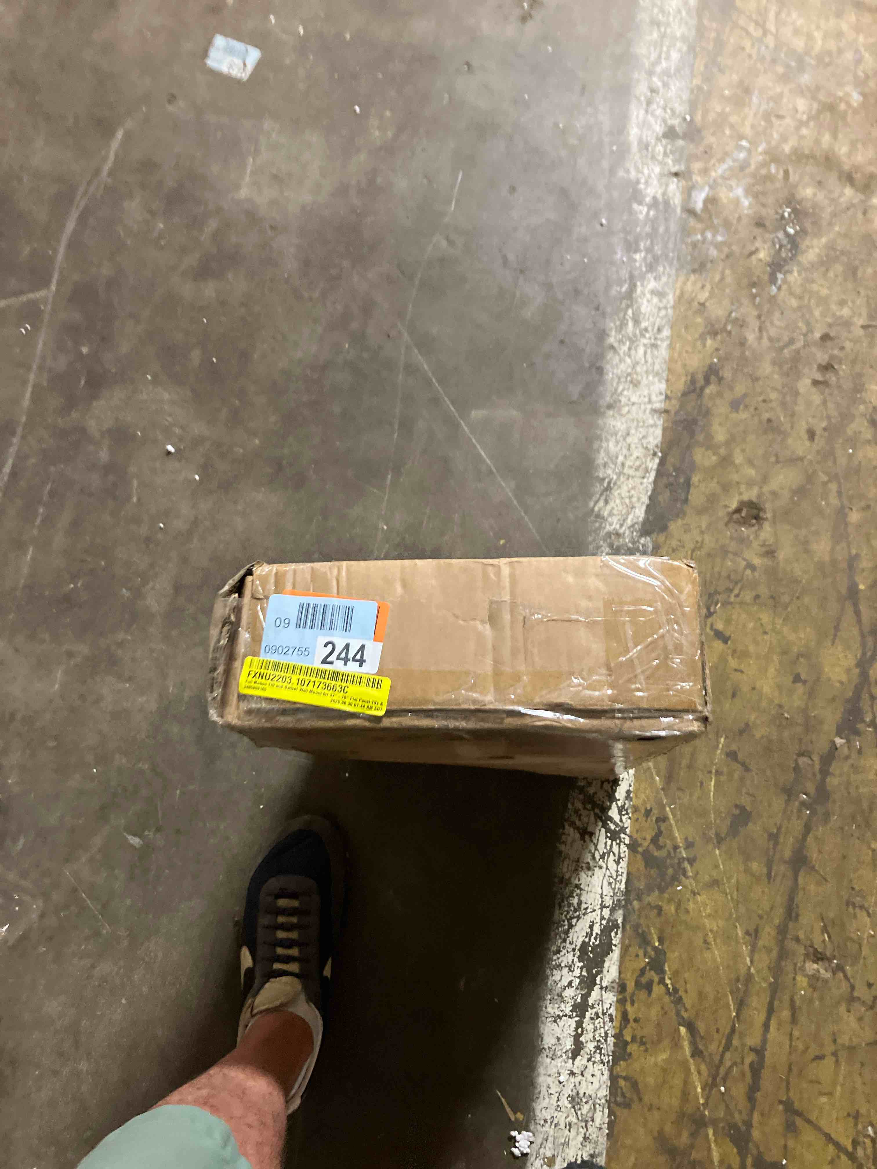 https://s3.amazonaws.com/lotting-images-prod/phillipi/PPE2341913_1752165415113.jpeg