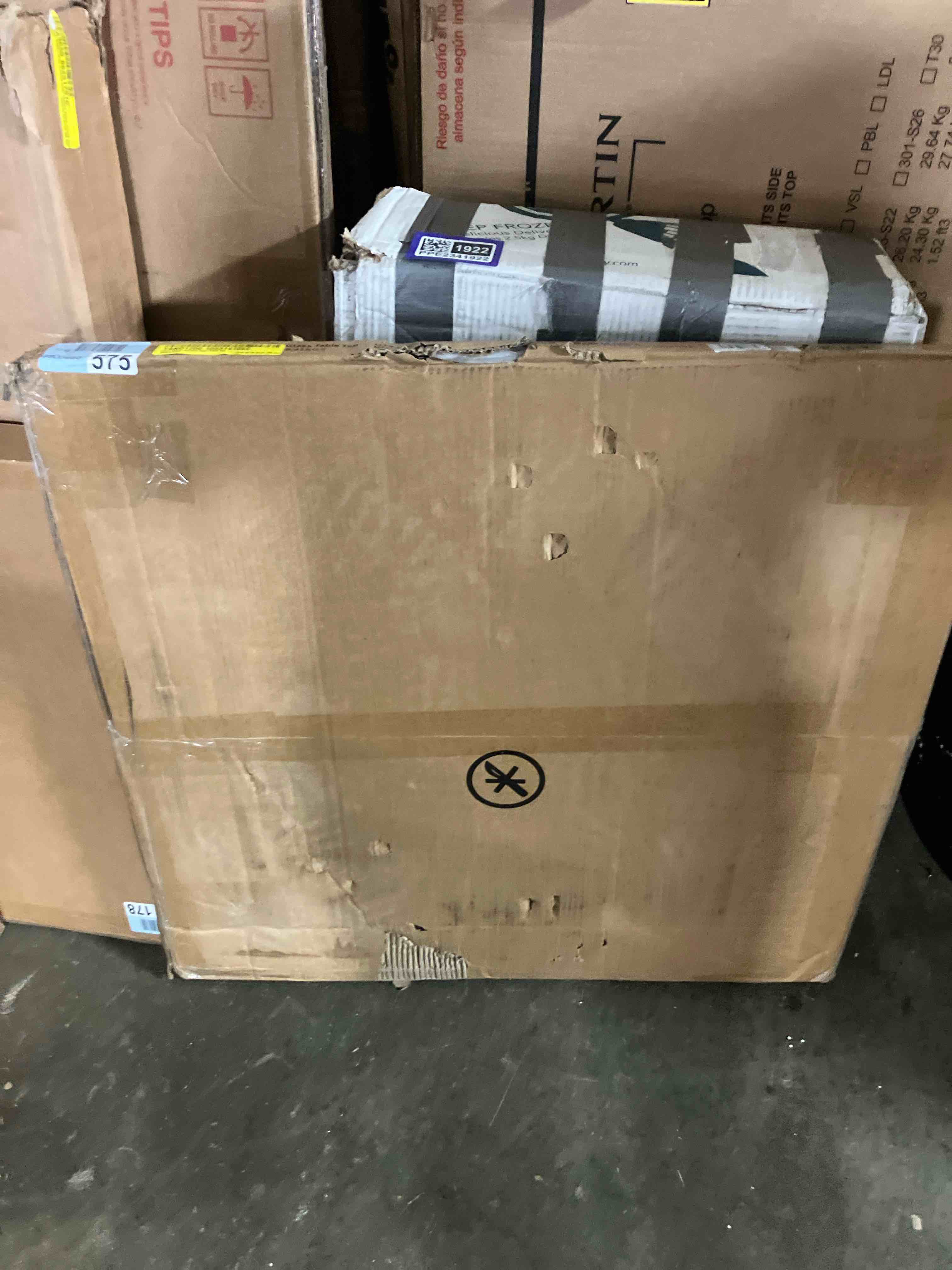 https://s3.amazonaws.com/lotting-images-prod/phillipi/PPE2341917_1752163250443.jpeg