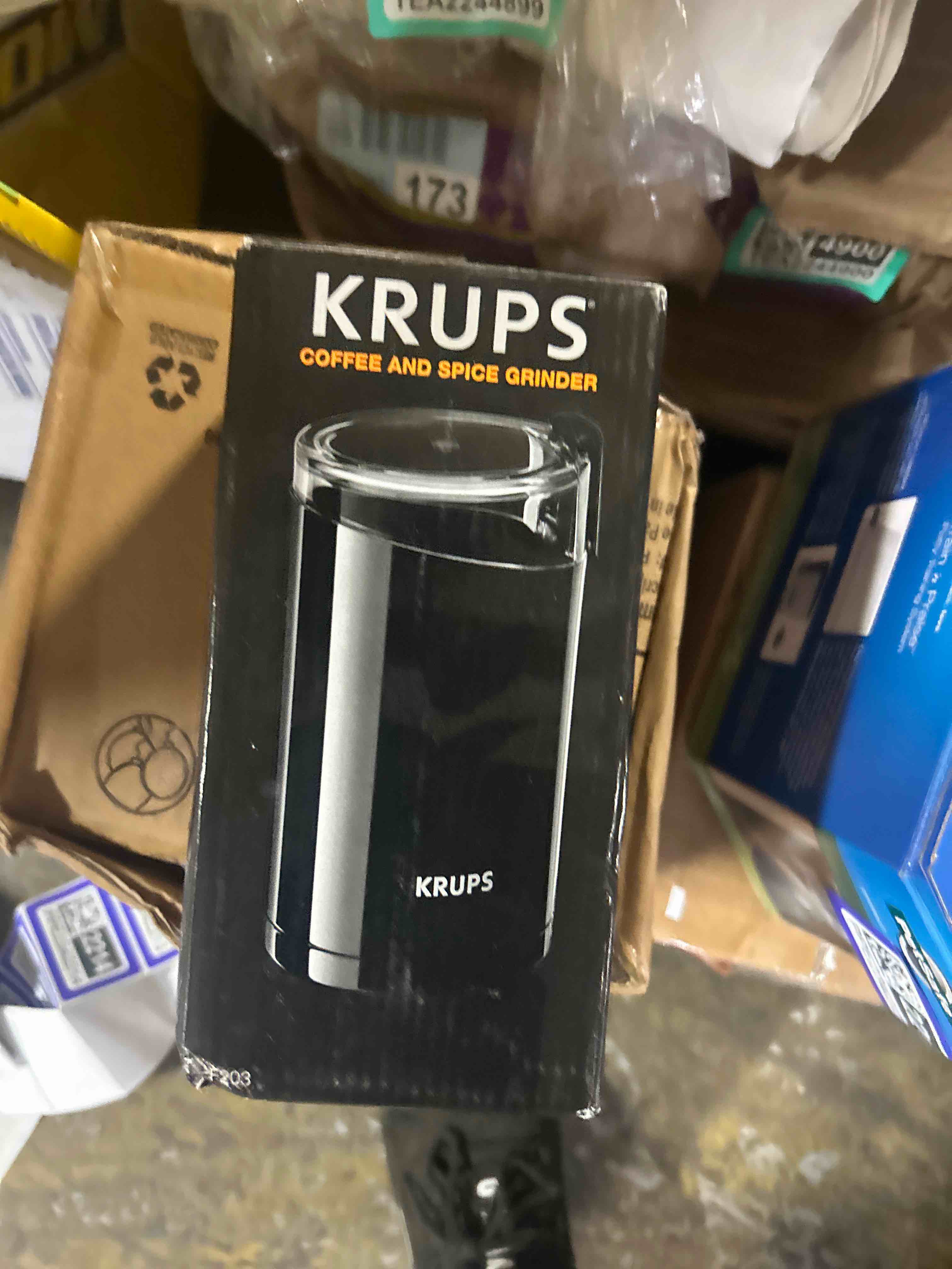 https://s3.amazonaws.com/lotting-images-prod/phillipi/PPE2342186_1752262836897.jpeg