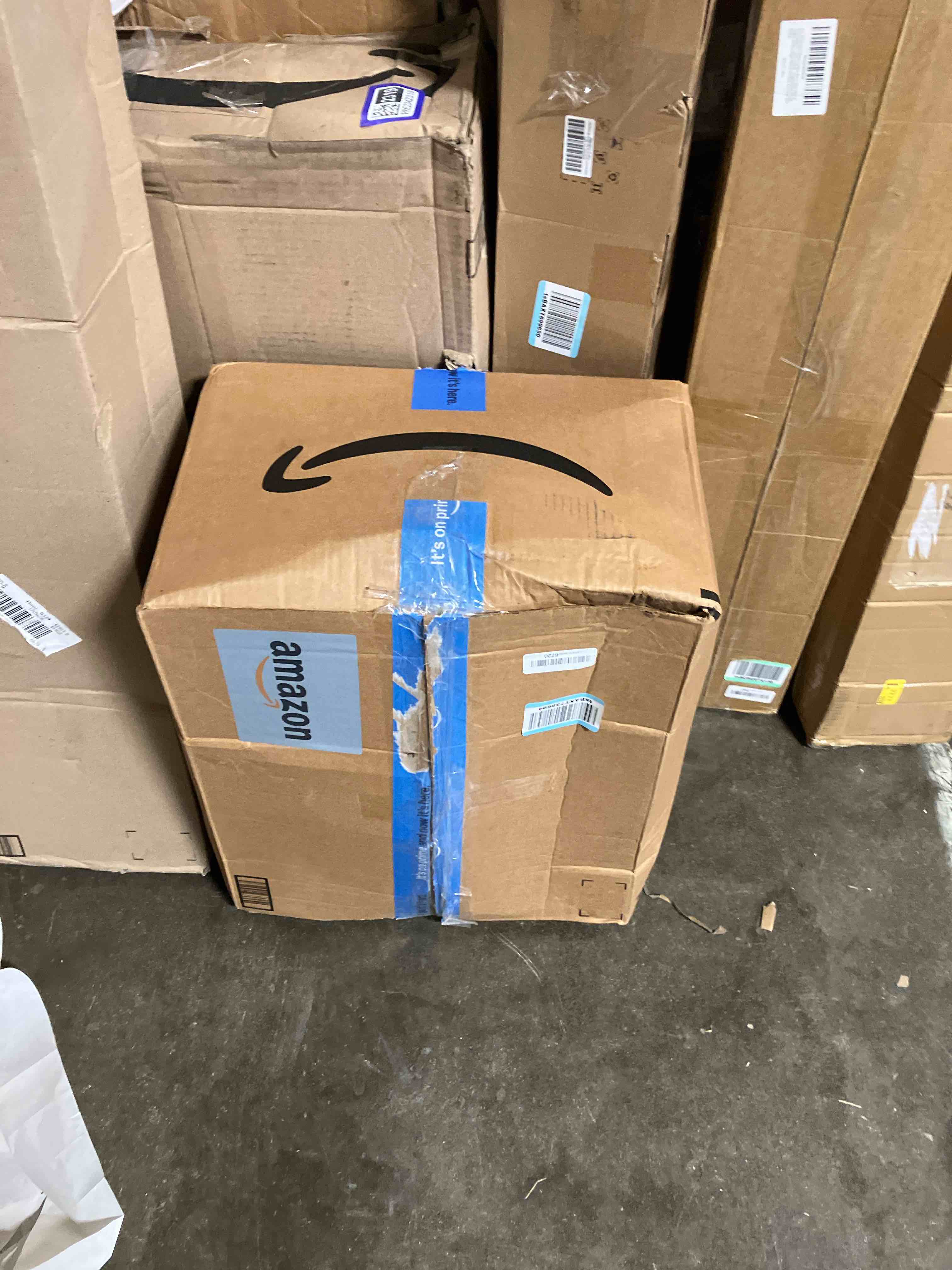 https://s3.amazonaws.com/lotting-images-prod/phillipi/PPE2342295_1752258378301.jpeg