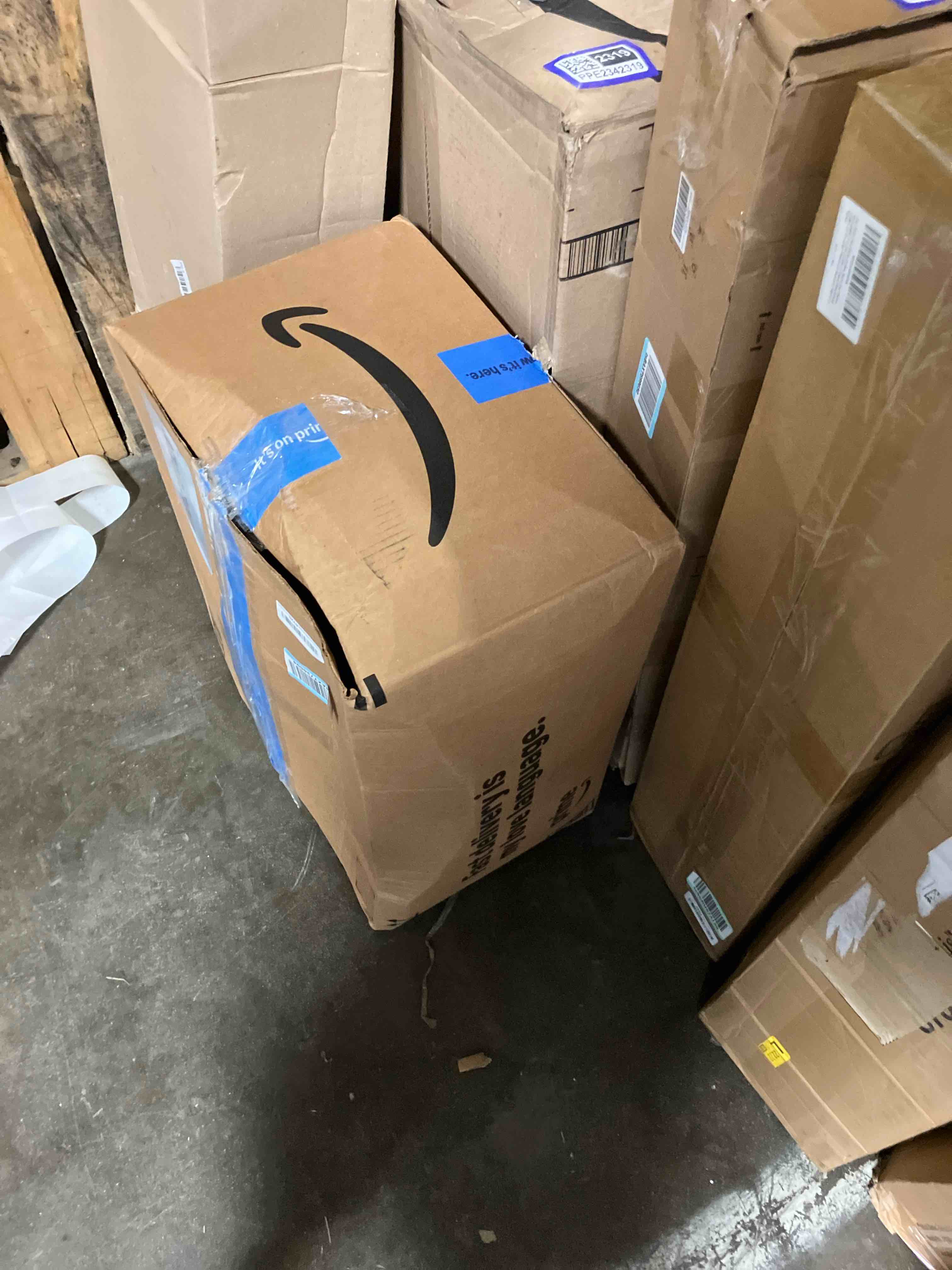 https://s3.amazonaws.com/lotting-images-prod/phillipi/PPE2342295_1752258382024.jpeg