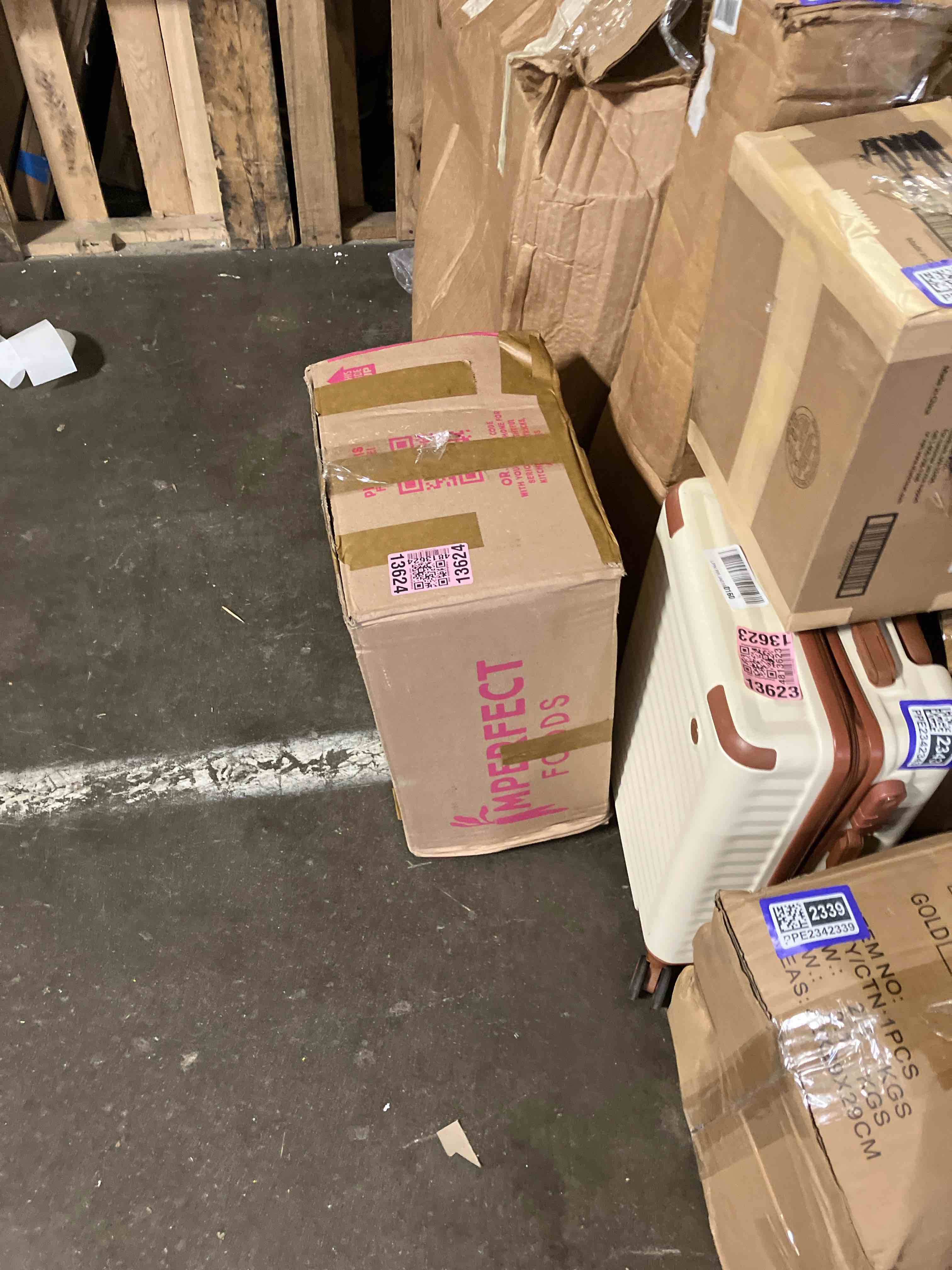 https://s3.amazonaws.com/lotting-images-prod/phillipi/PPE2342336_1752246768663.jpeg