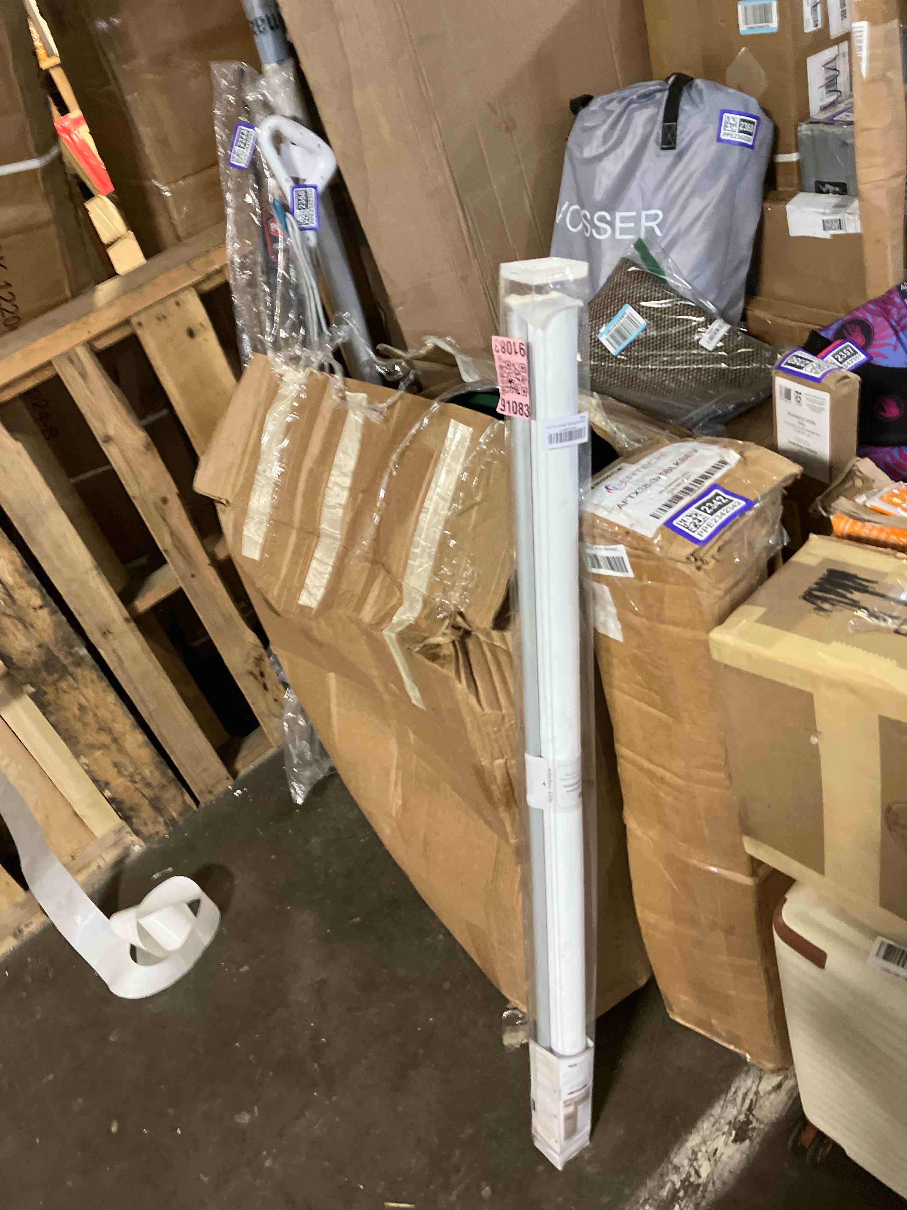 https://s3.amazonaws.com/lotting-images-prod/phillipi/PPE2342338_1752246278484.jpeg
