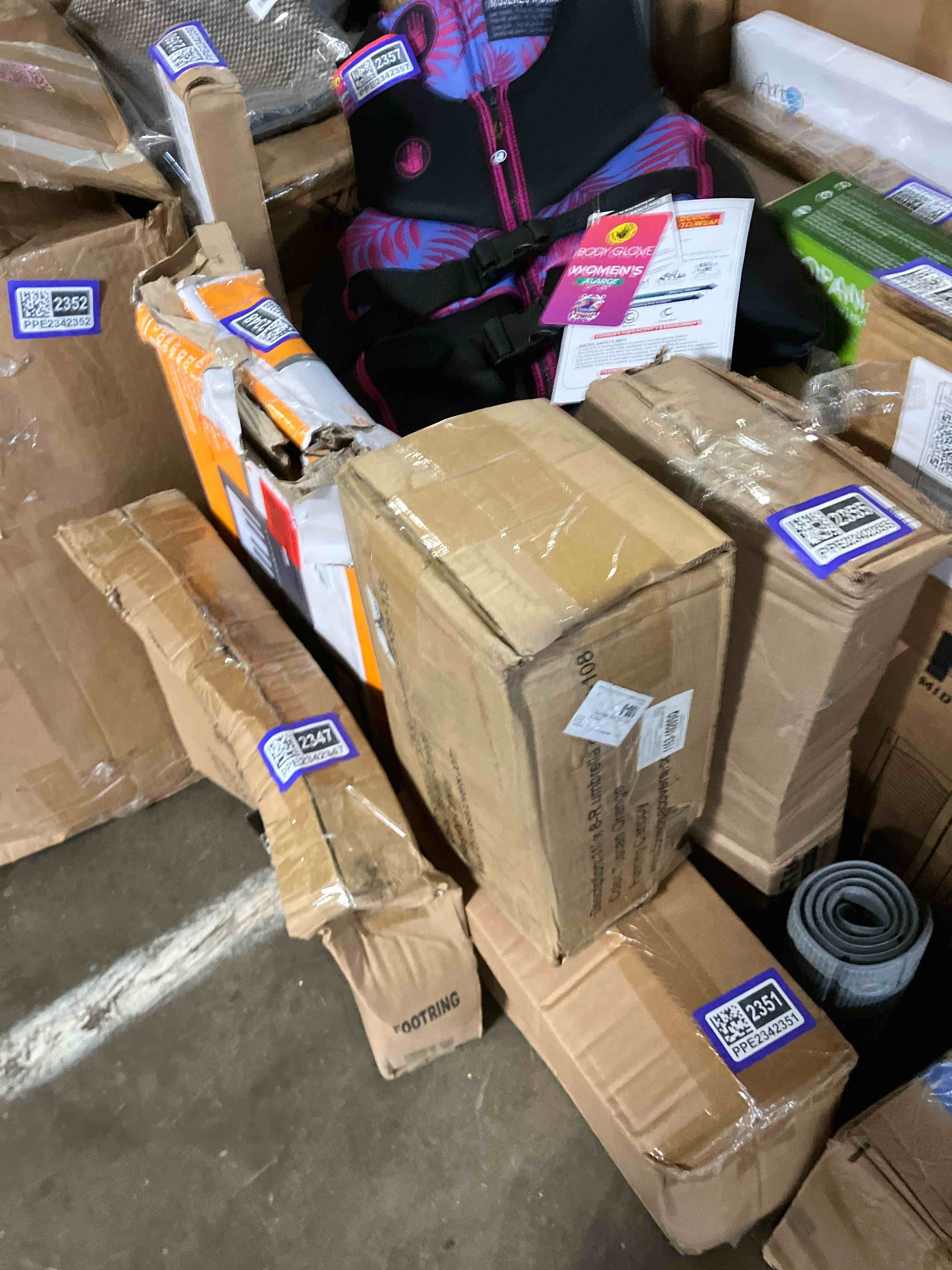 https://s3.amazonaws.com/lotting-images-prod/phillipi/PPE2342346_1752244834015.jpeg