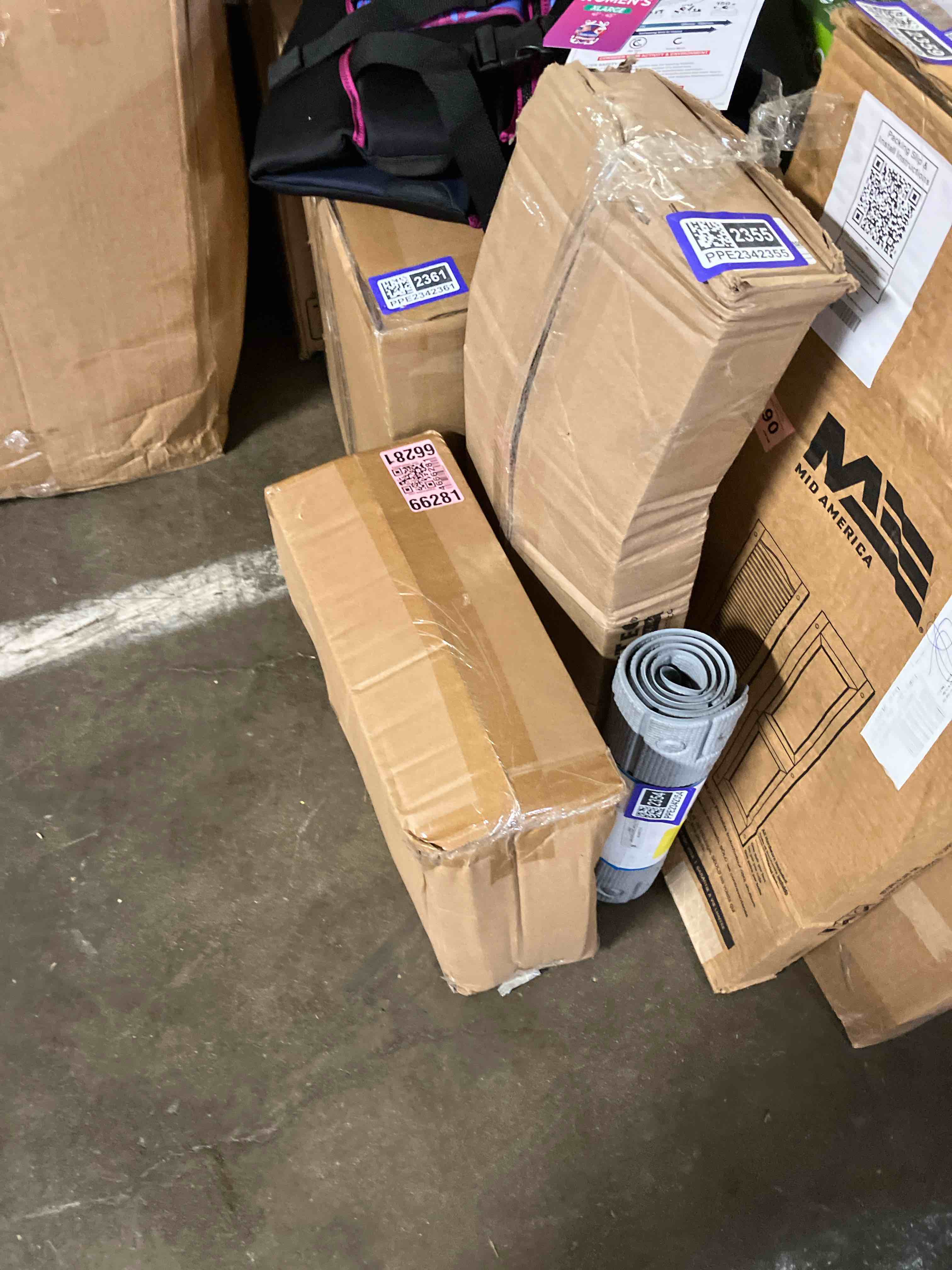 https://s3.amazonaws.com/lotting-images-prod/phillipi/PPE2342351_1752243789602.jpeg