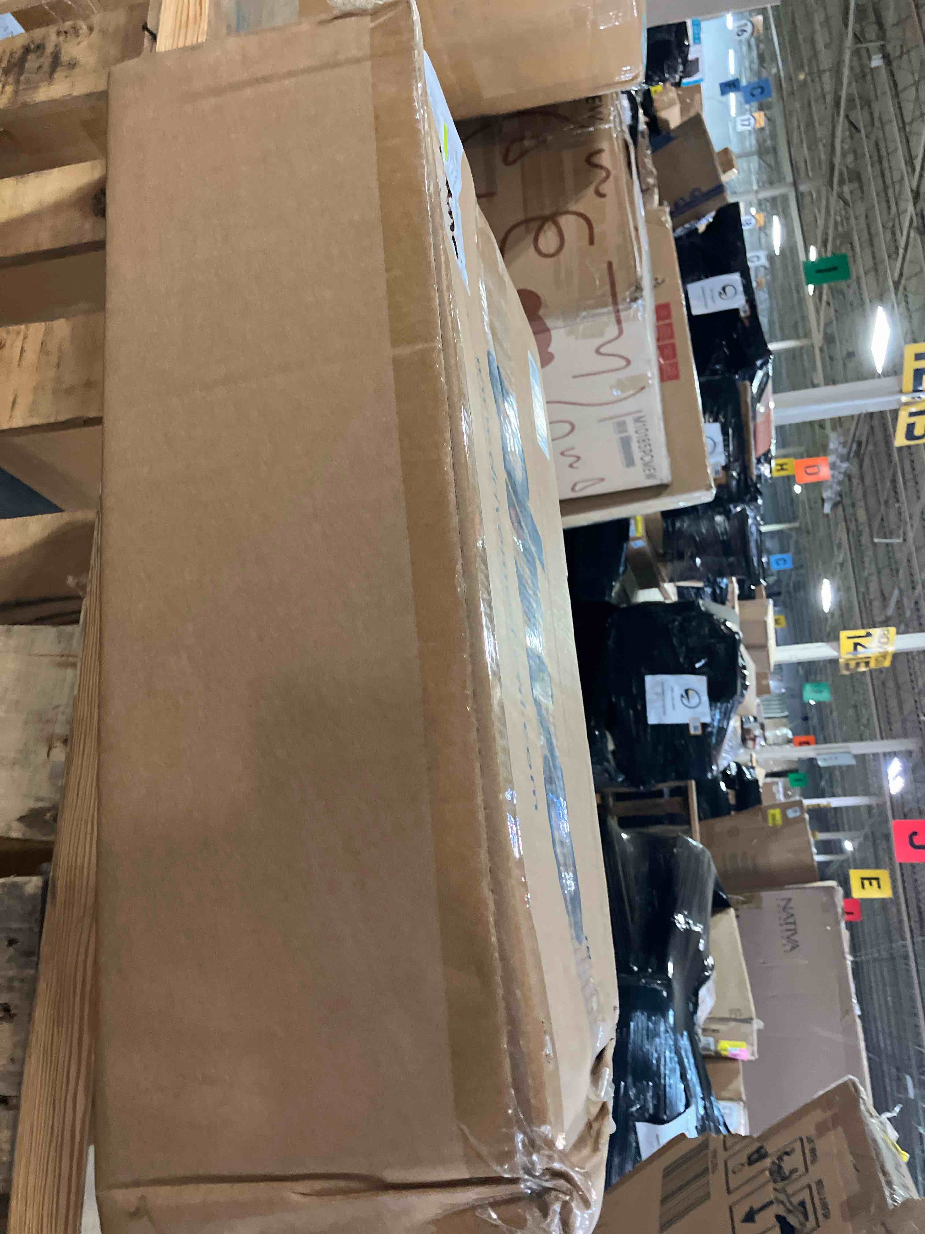 https://s3.amazonaws.com/lotting-images-prod/phillipi/PPE2342434_1752242657594.jpeg