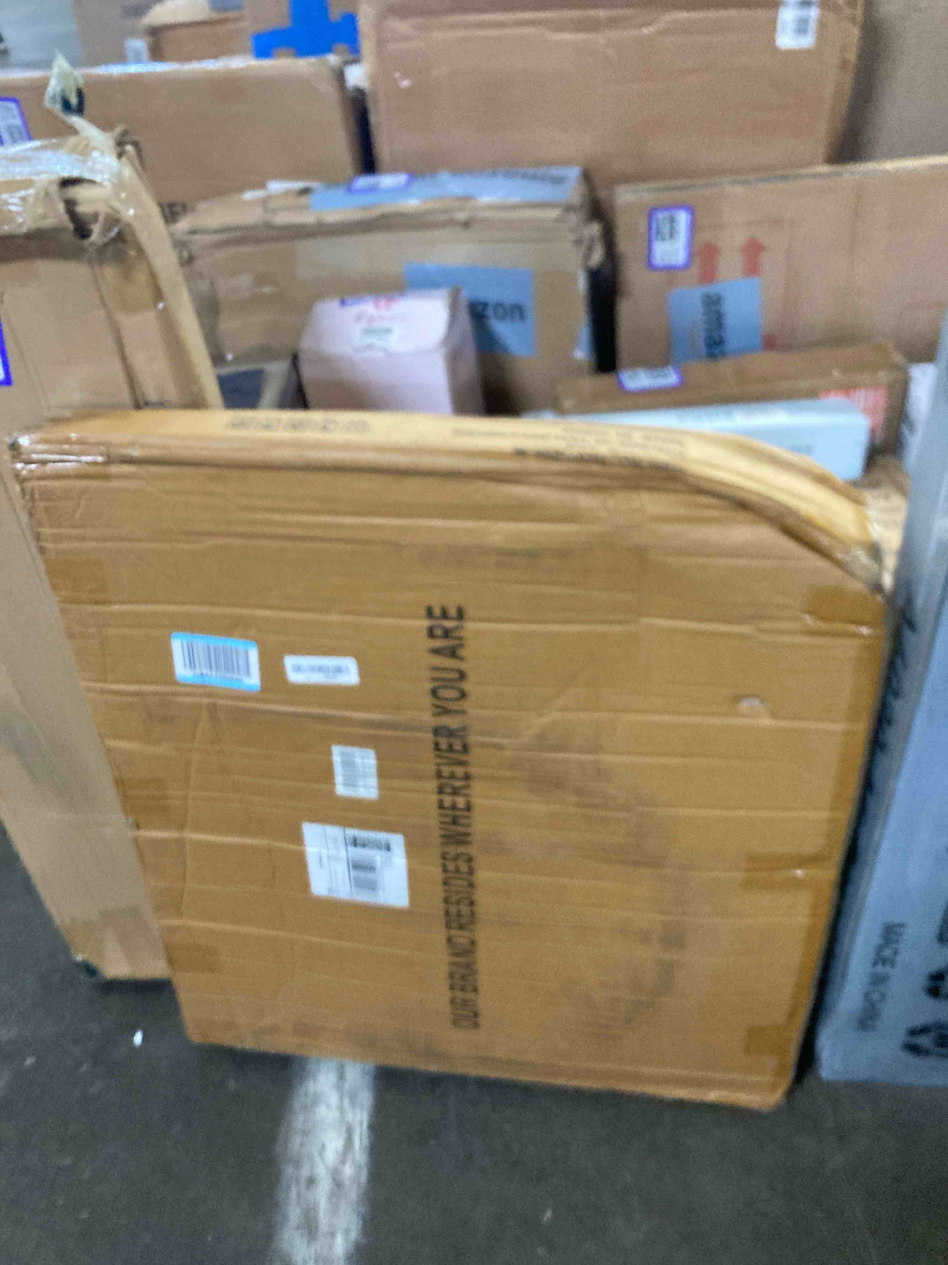 https://s3.amazonaws.com/lotting-images-prod/phillipi/PPE2342541_1752261088536.jpeg
